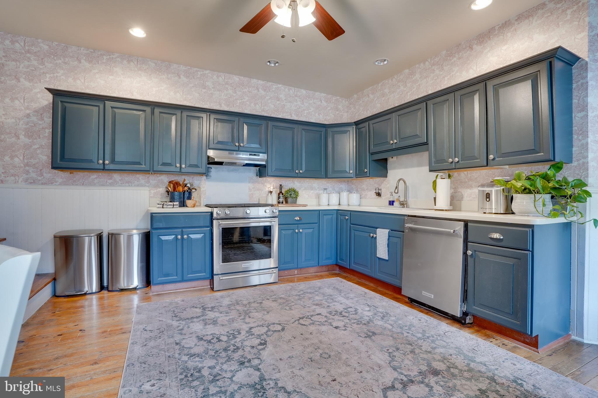 MERCERSBURG - Residential