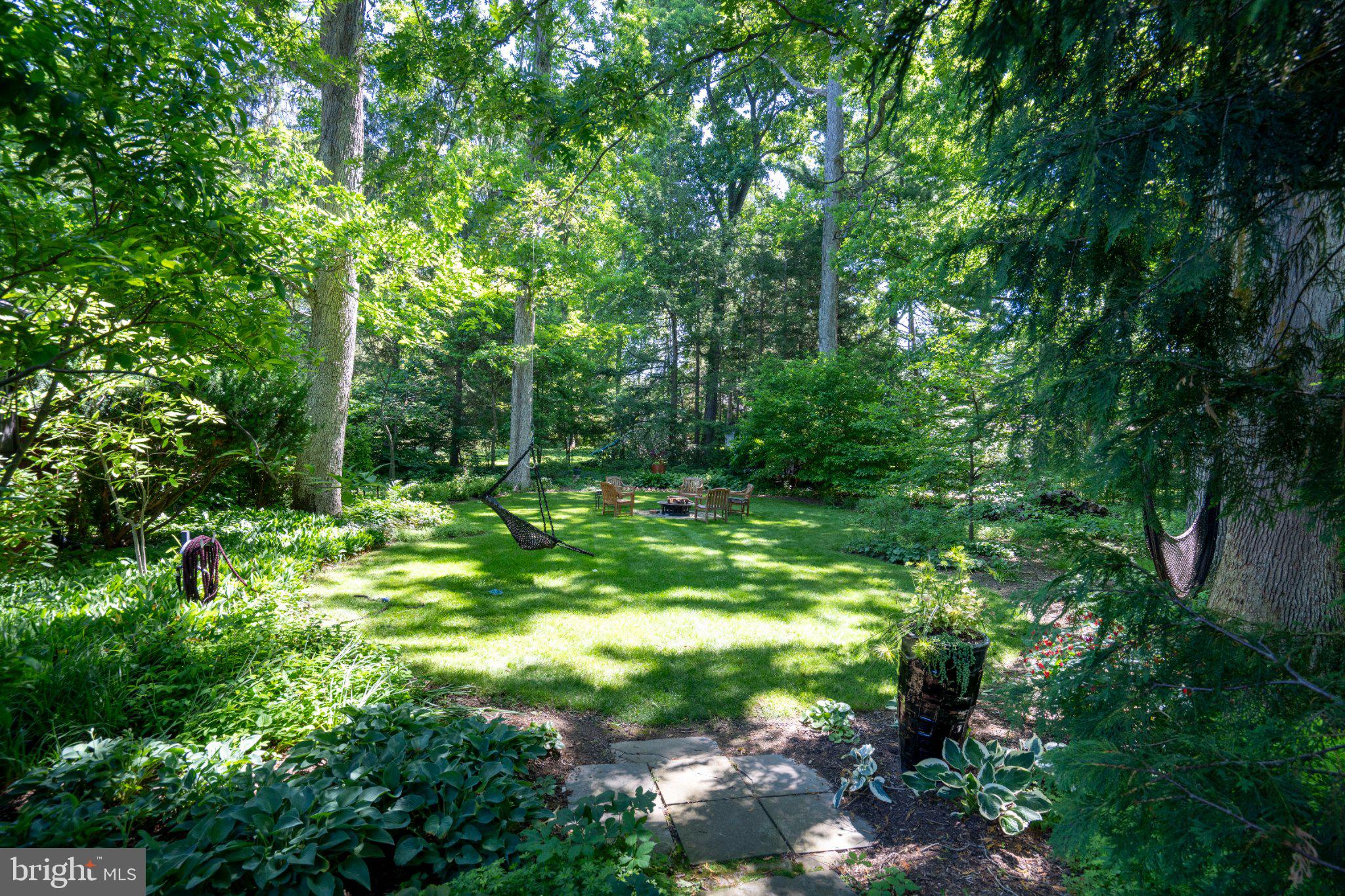 WHITE OAKS - Residential