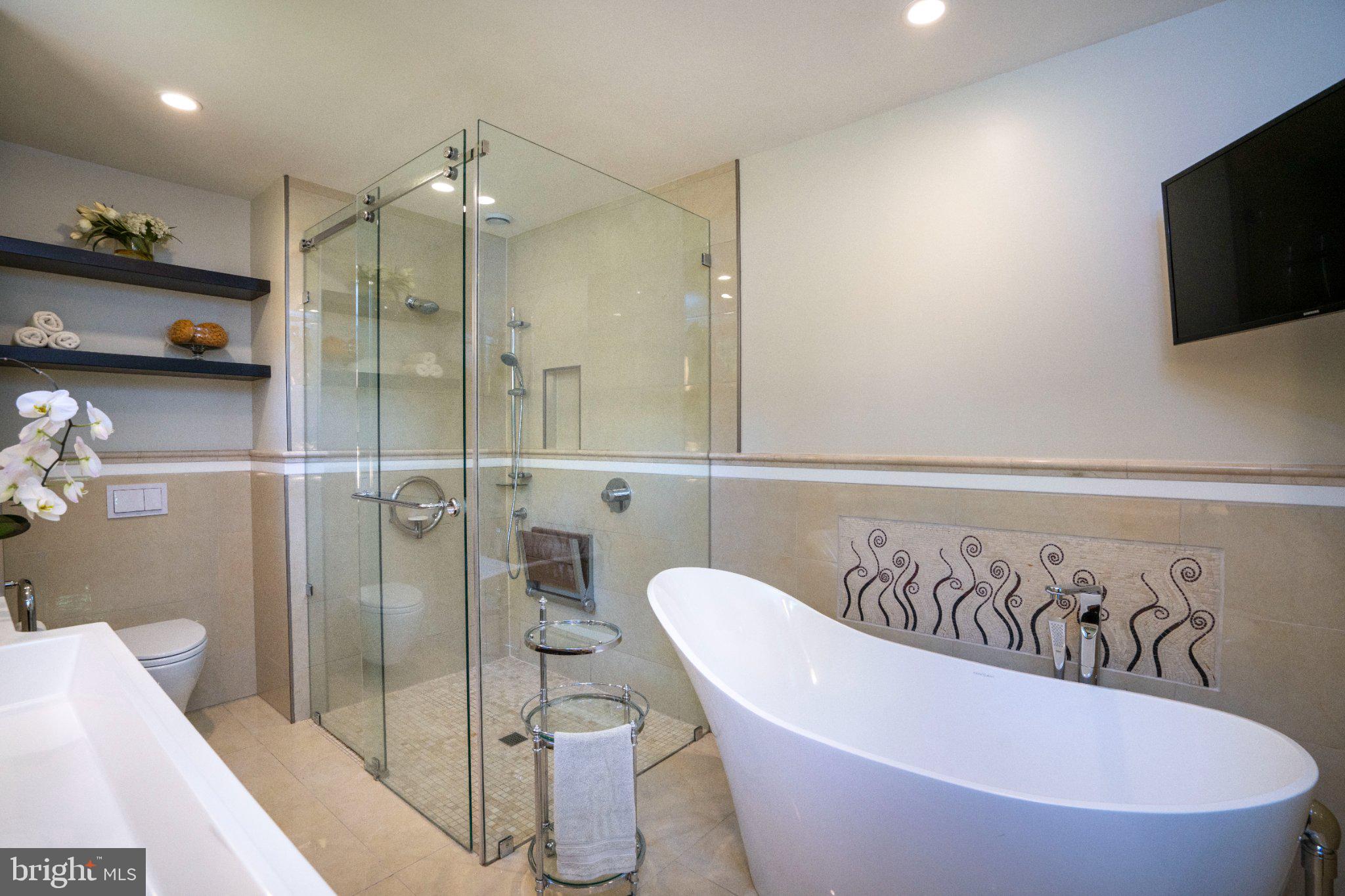 WHITE OAKS - Residential