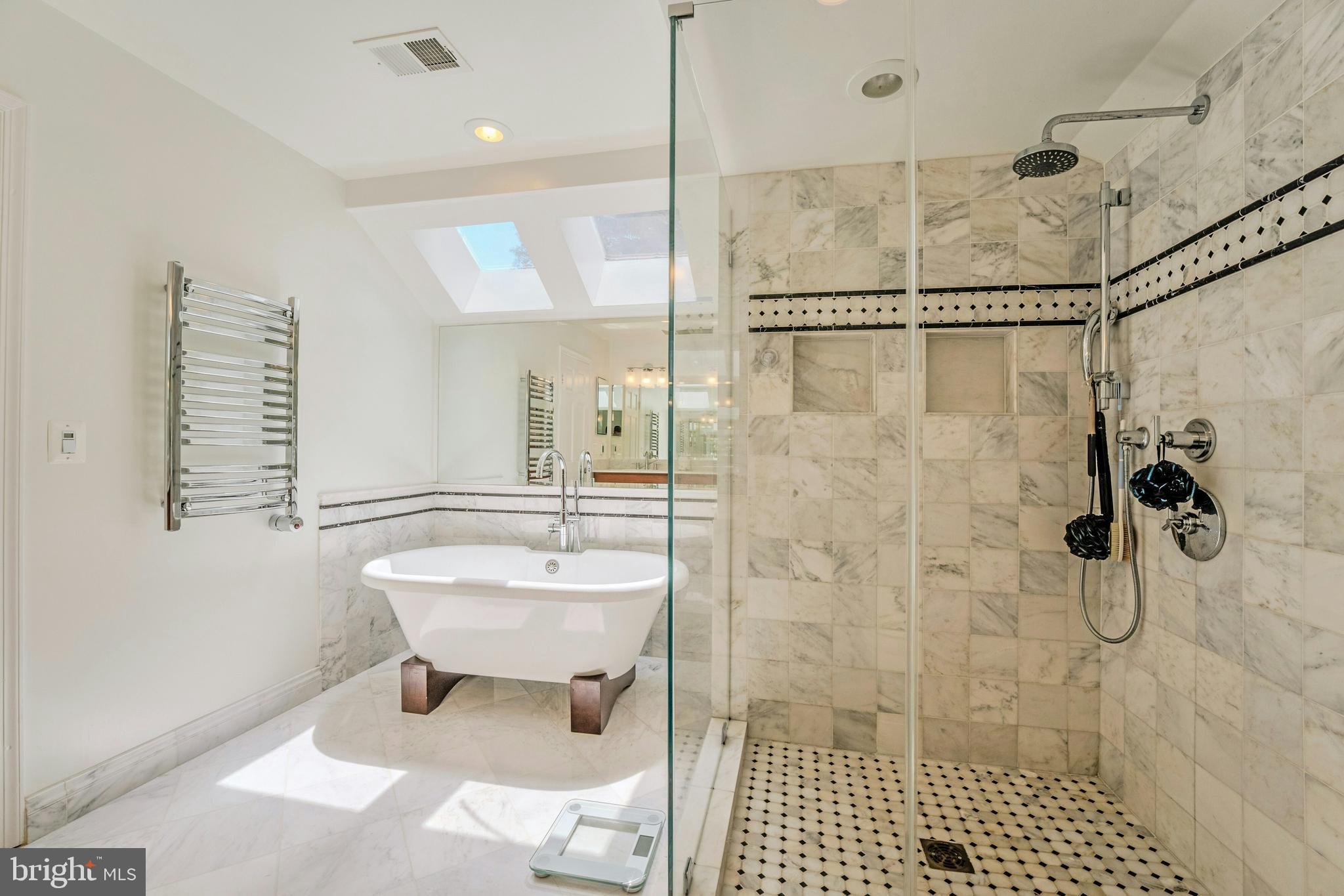BERRYLAND FARM - Residential