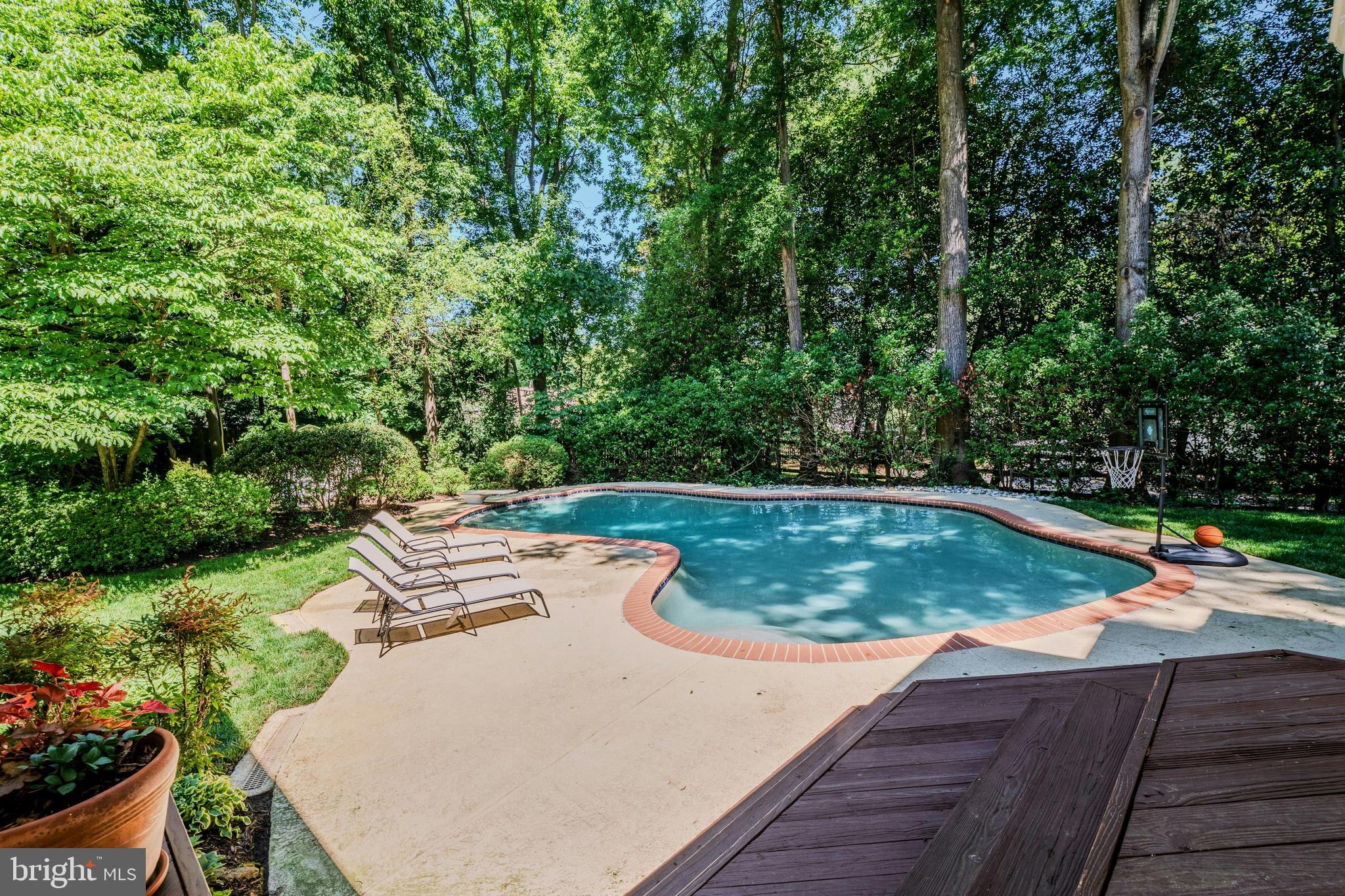 BERRYLAND FARM - Residential