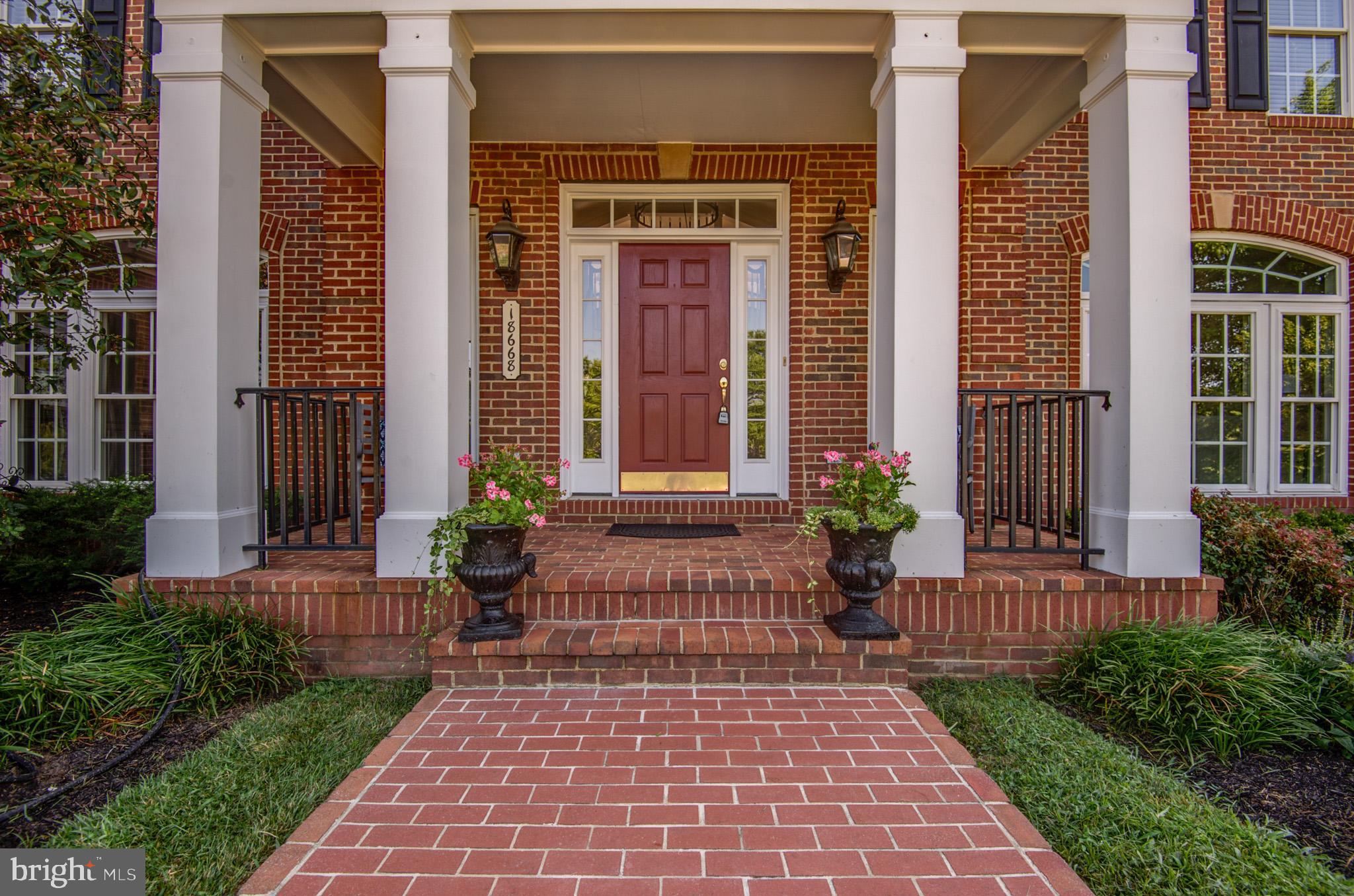 WOODBURN - Residential