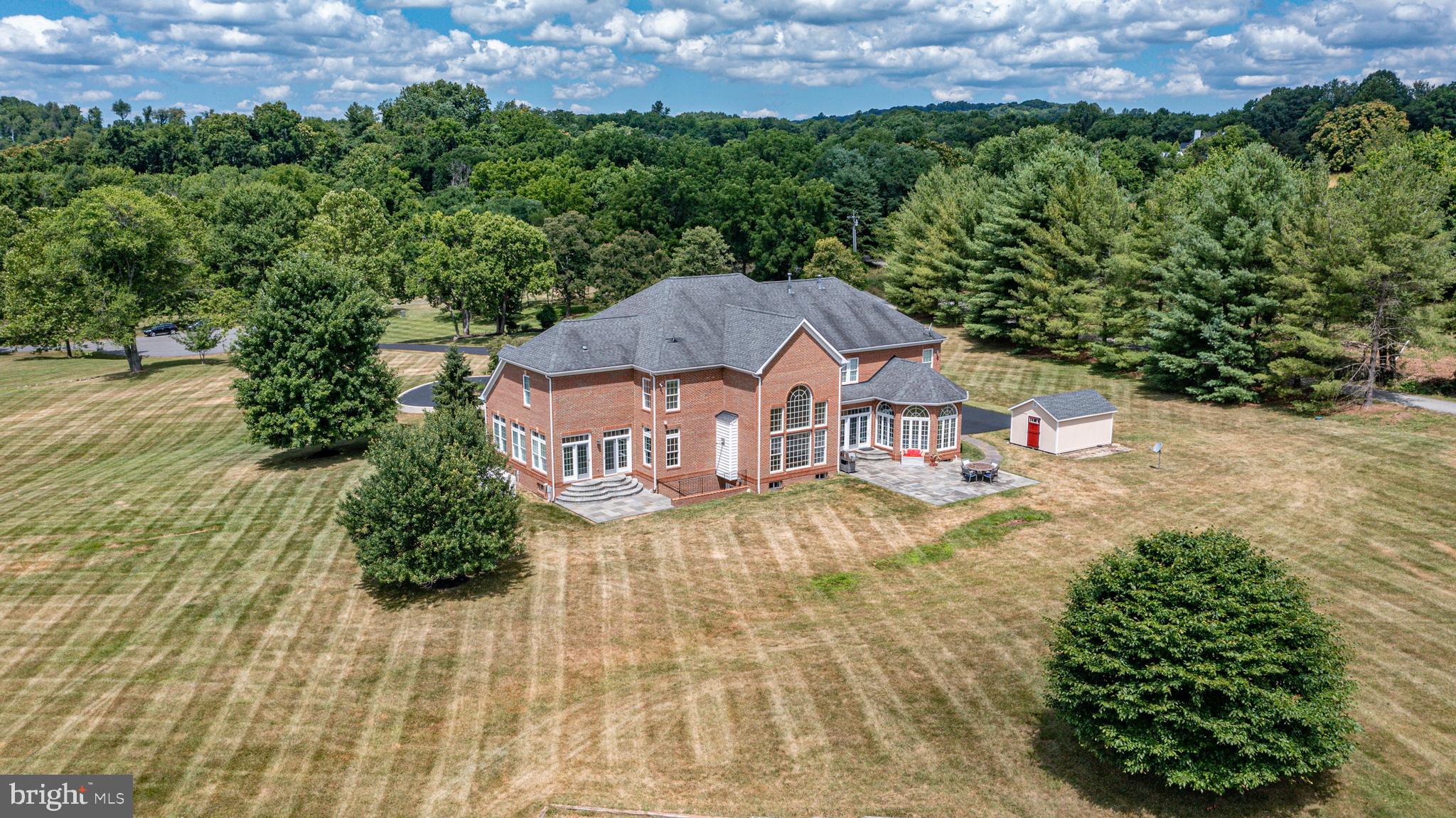 WOODBURN - Residential