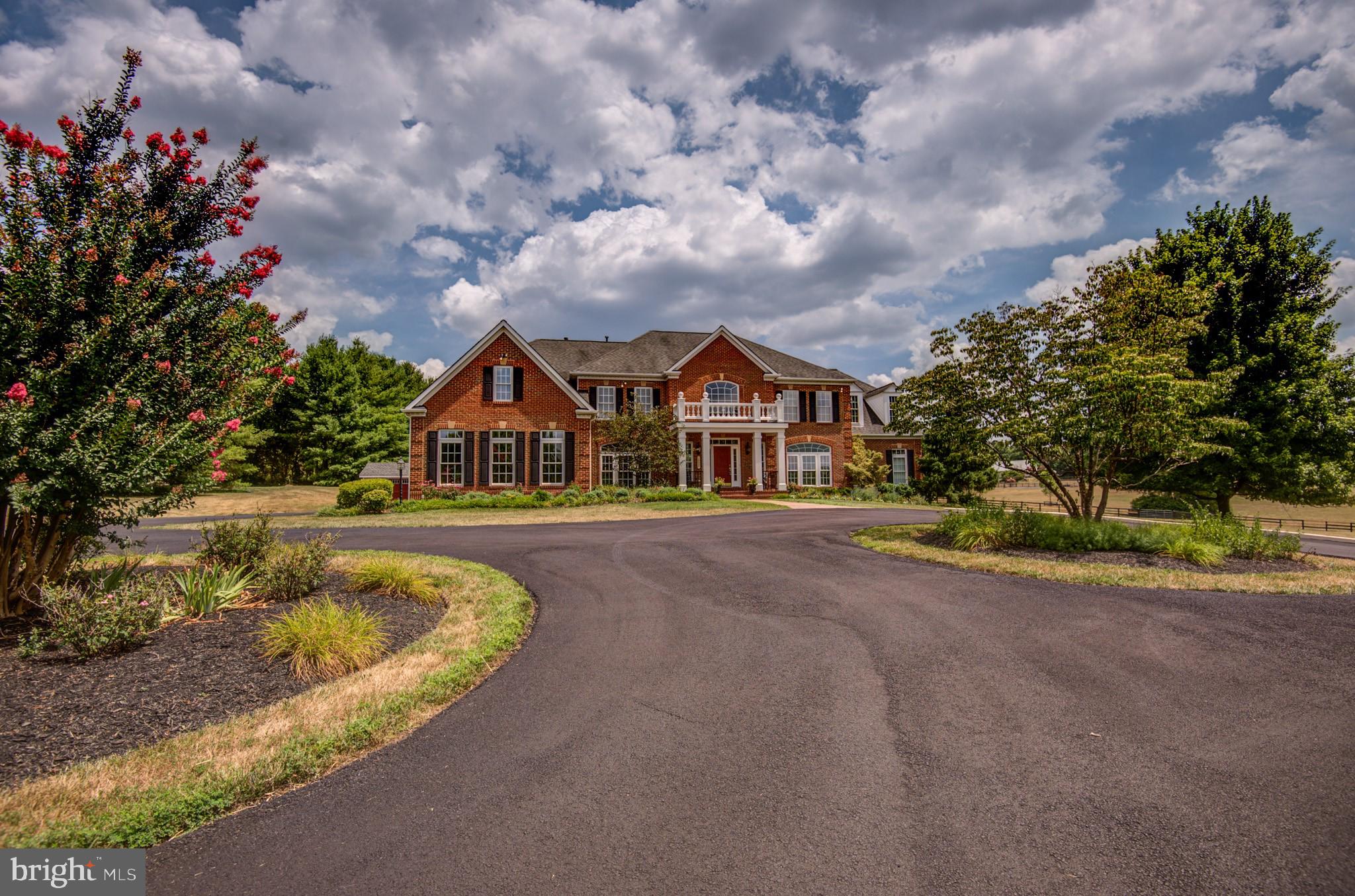 WOODBURN - Residential
