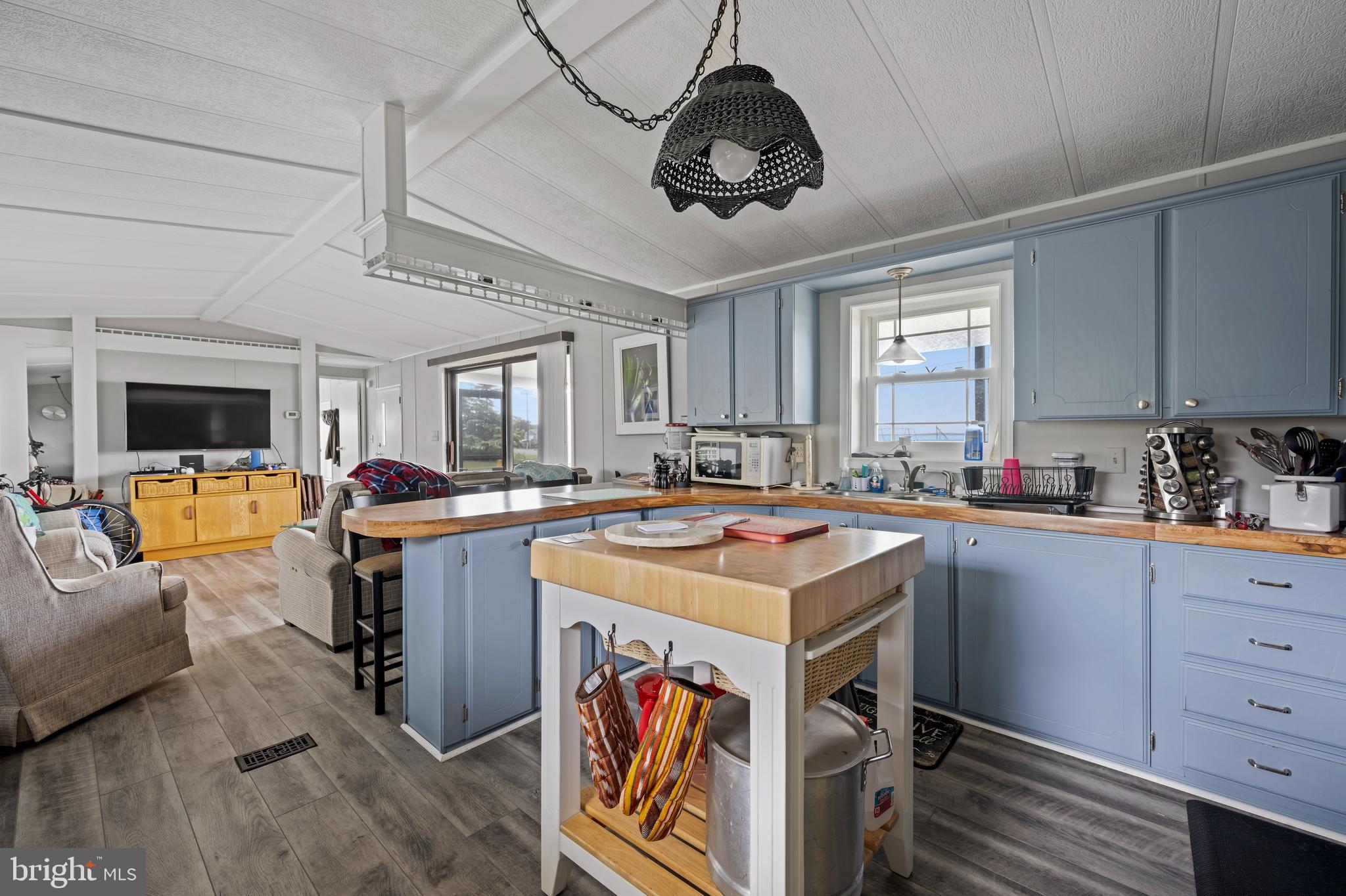 REHOBOTH BAY MHP - Residential