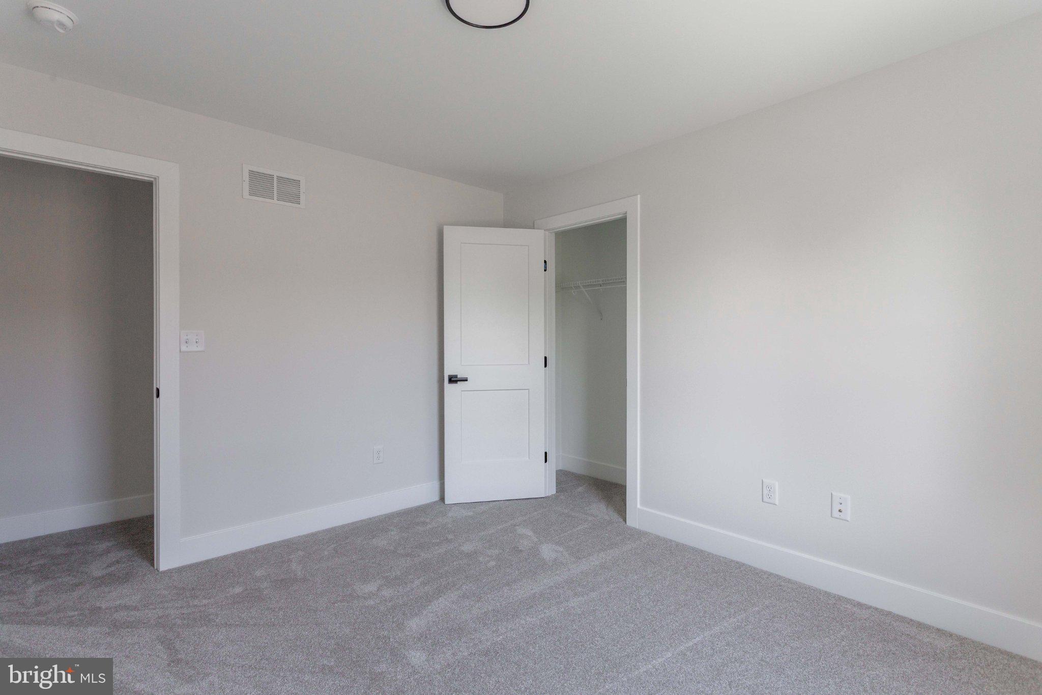 BUTTONWOOD - Residential
