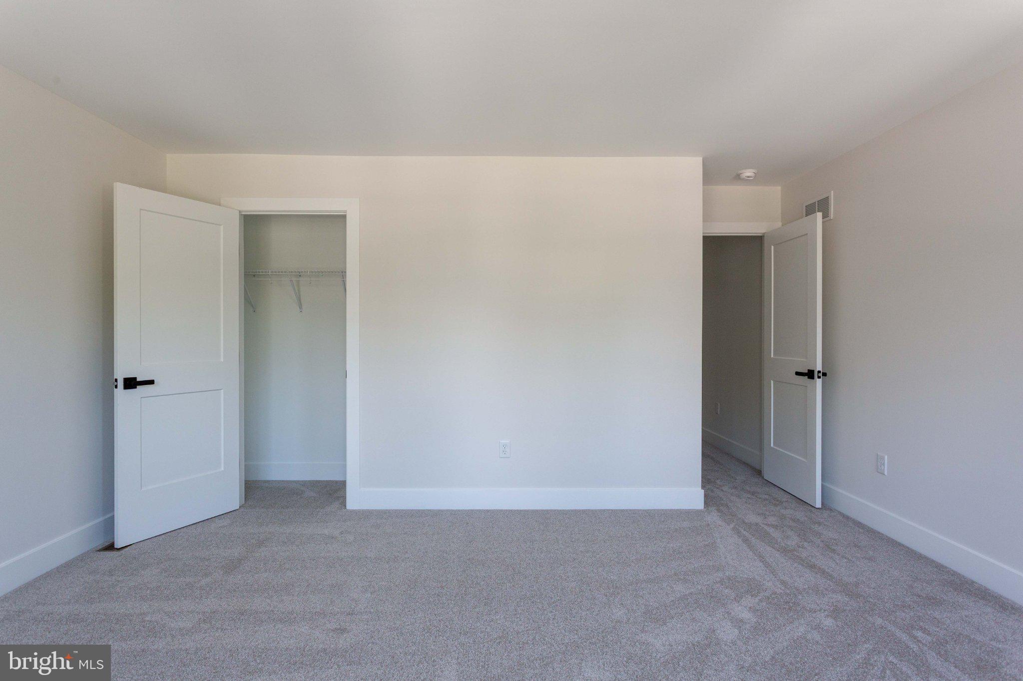 BUTTONWOOD - Residential
