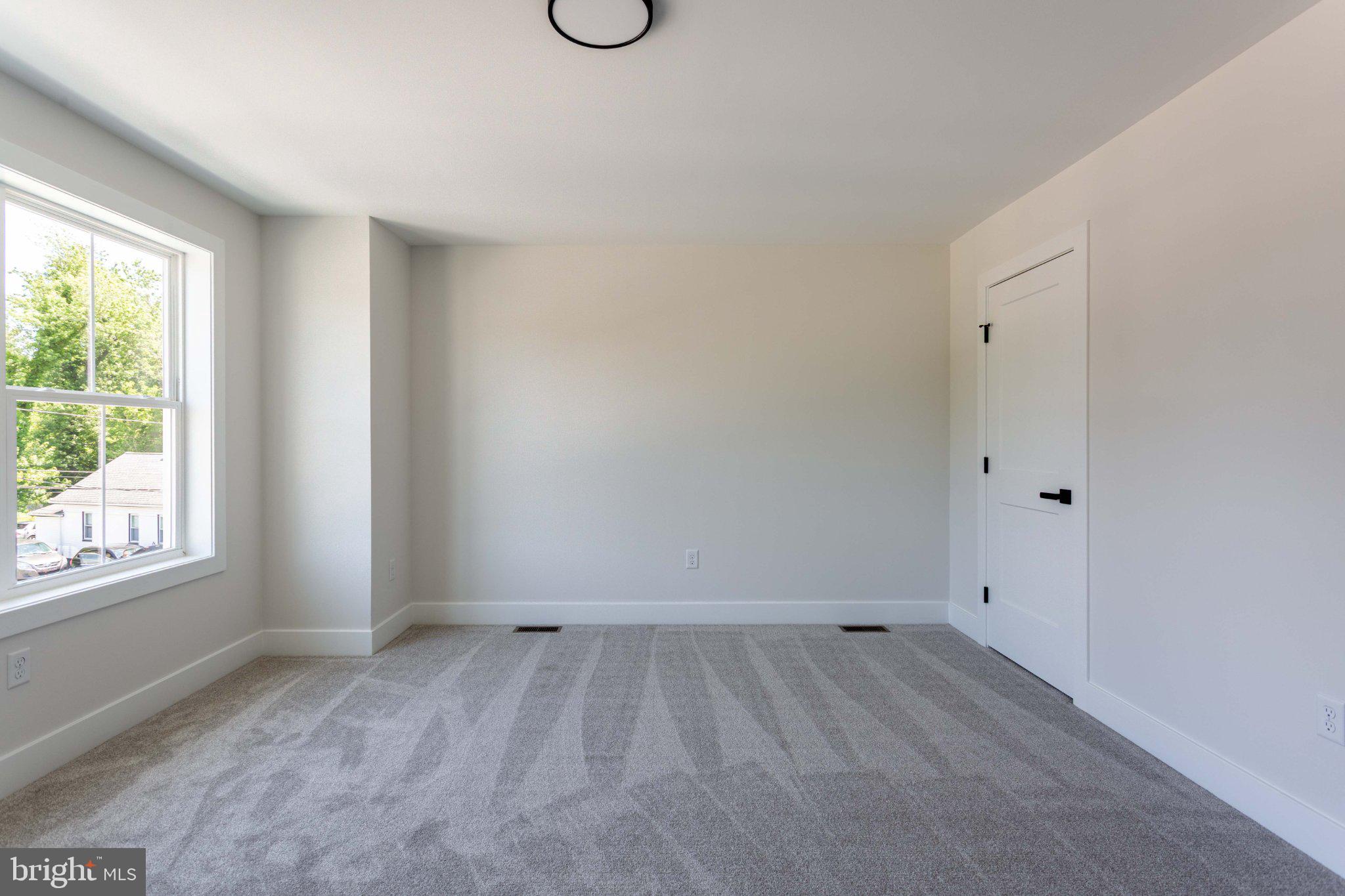 BUTTONWOOD - Residential