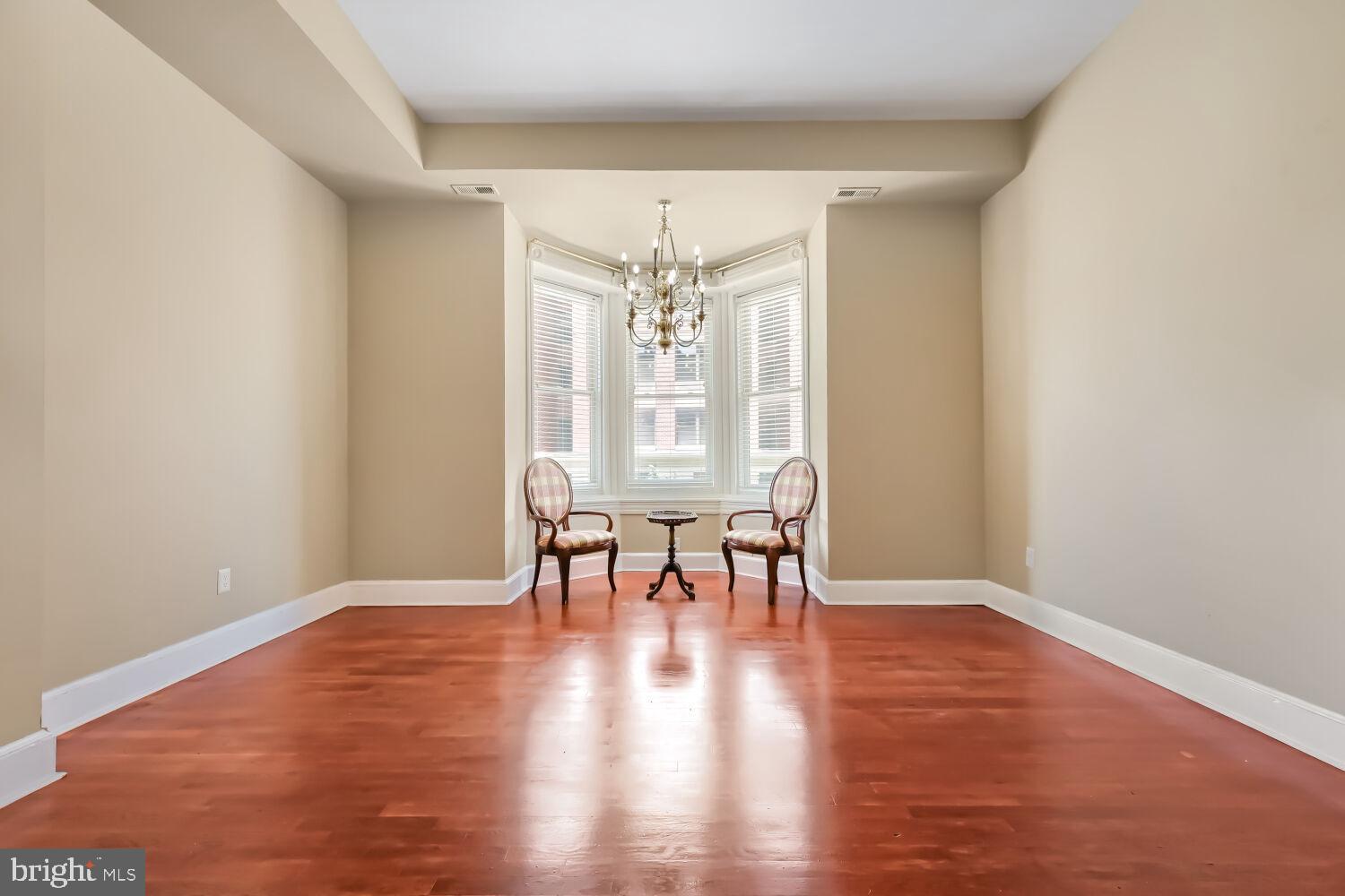 MOUNT VERNON - Residential