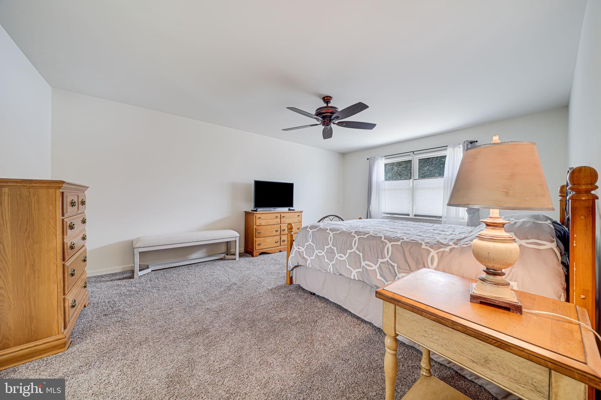 NEWPORT ESTATES - Residential