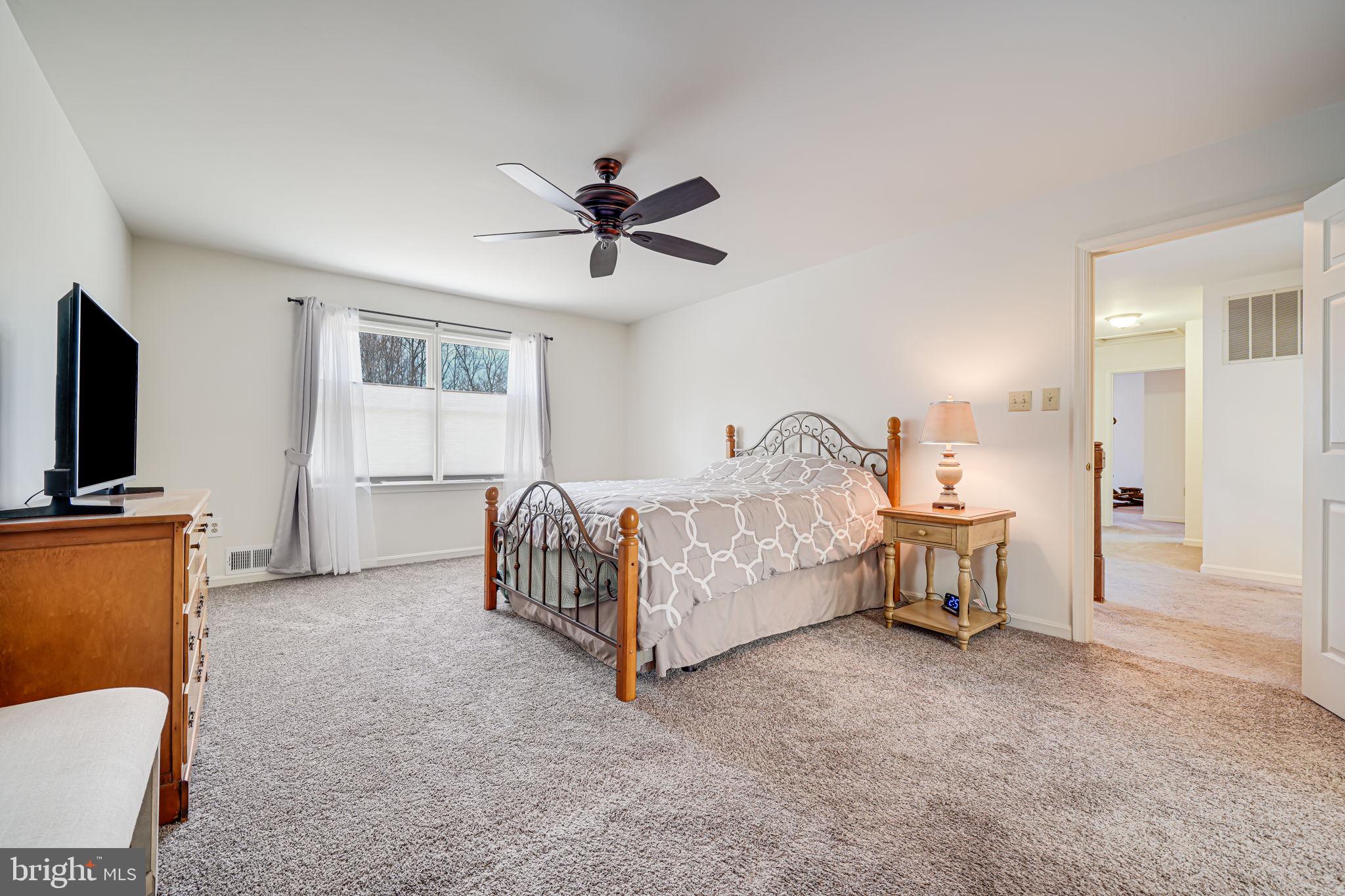 NEWPORT ESTATES - Residential