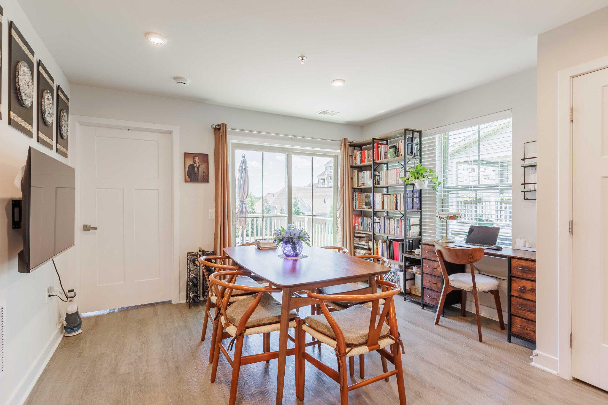 BLOOMFIELDS - Residential