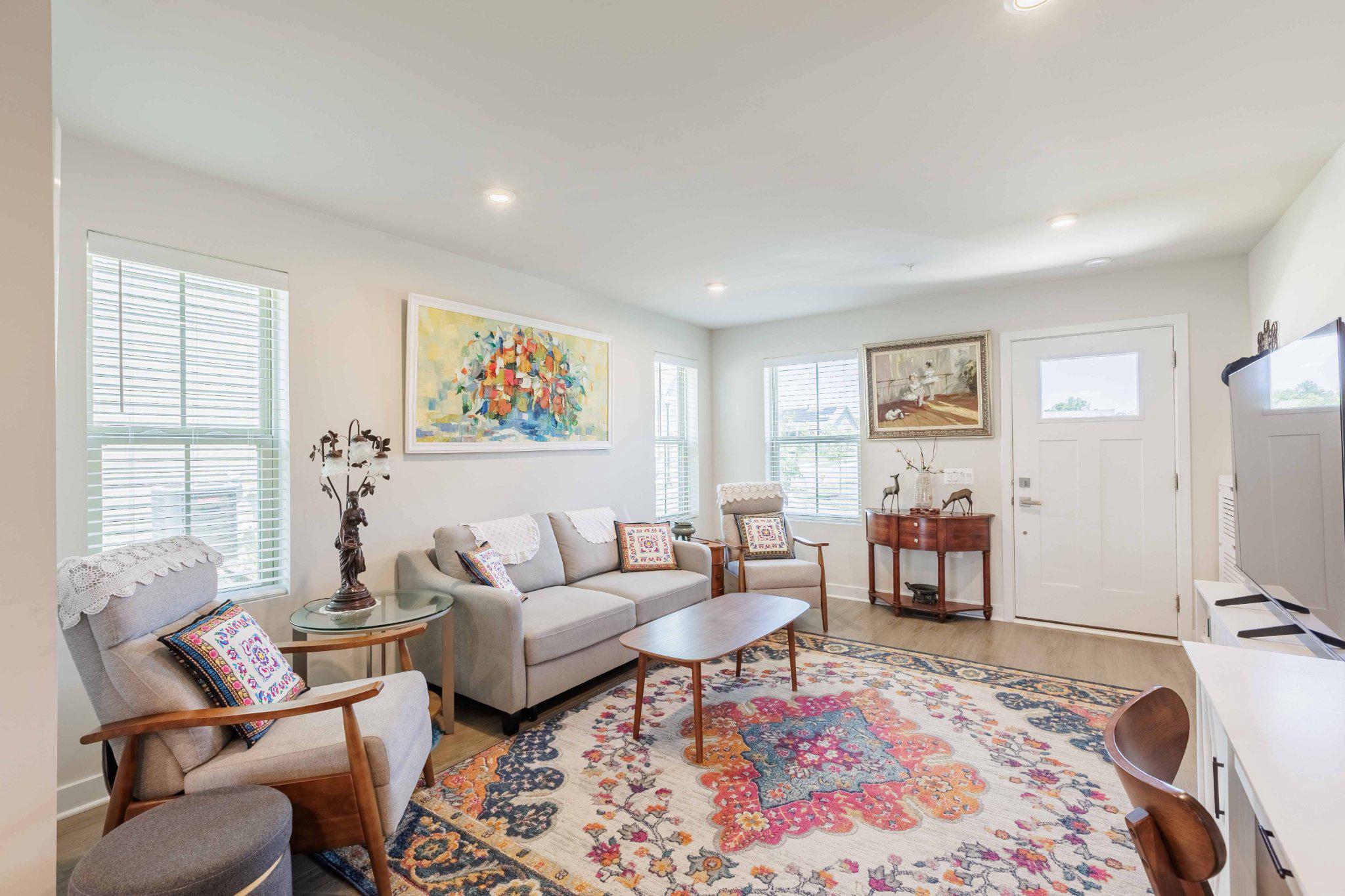 BLOOMFIELDS - Residential