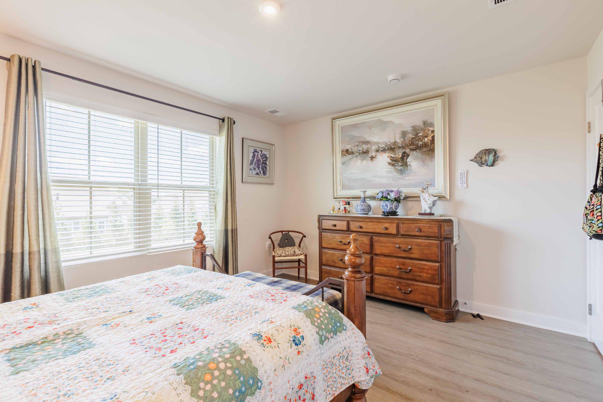 BLOOMFIELDS - Residential