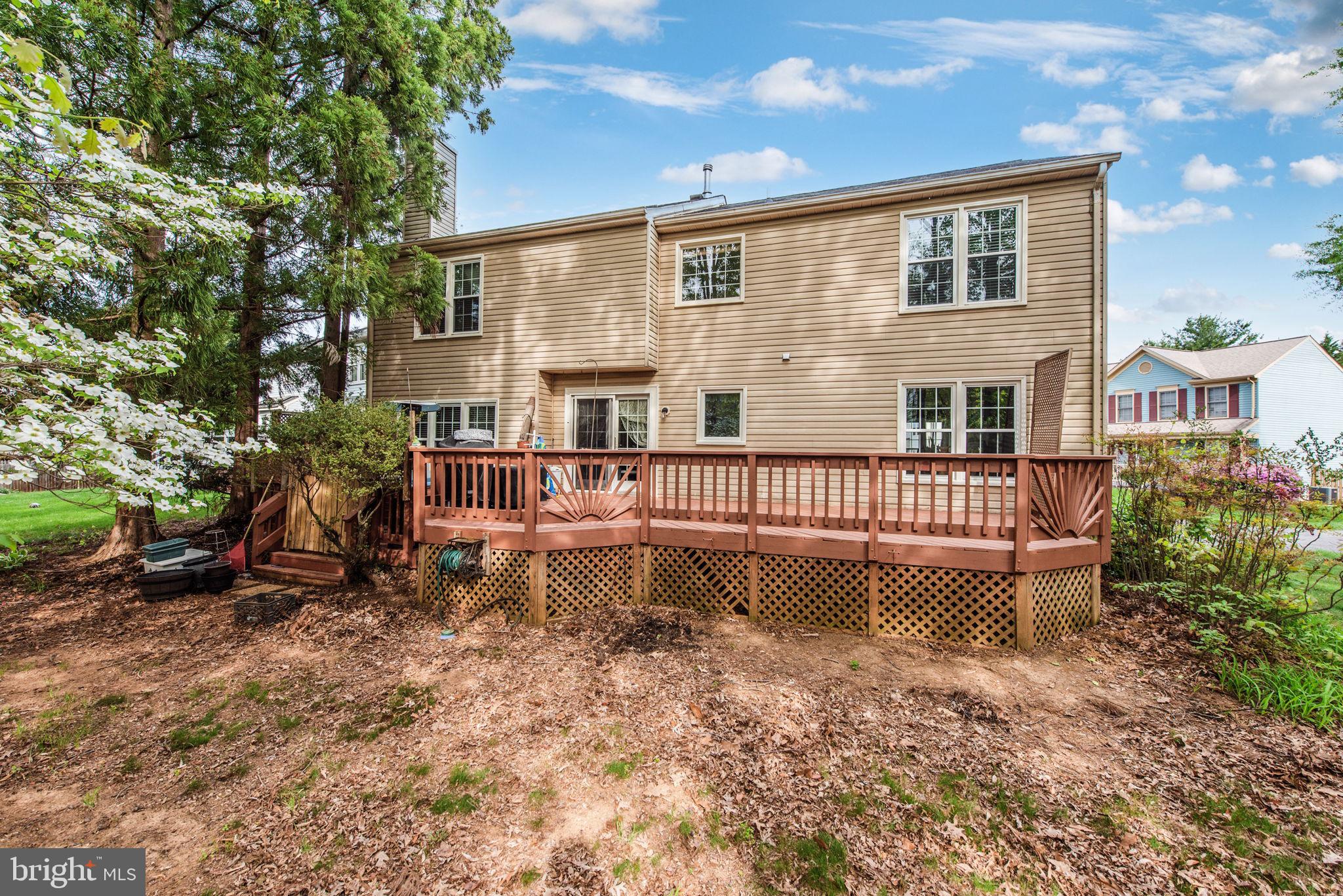 STRATFORD GLEN - Residential Lease