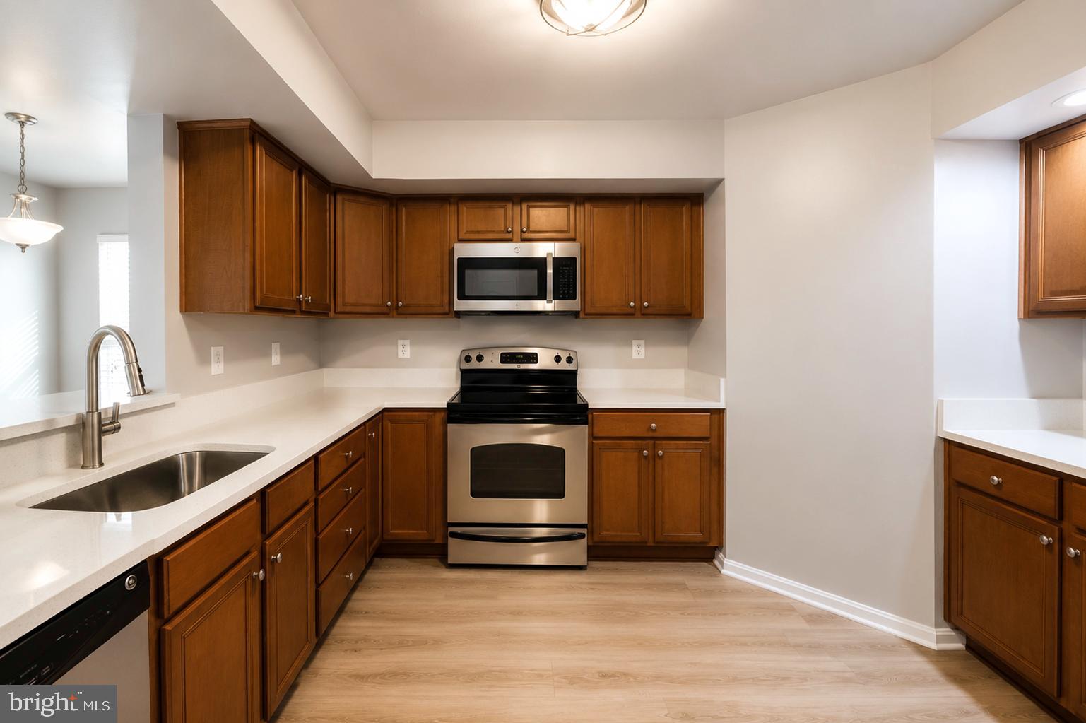RESERVOIR RIDGE - Residential