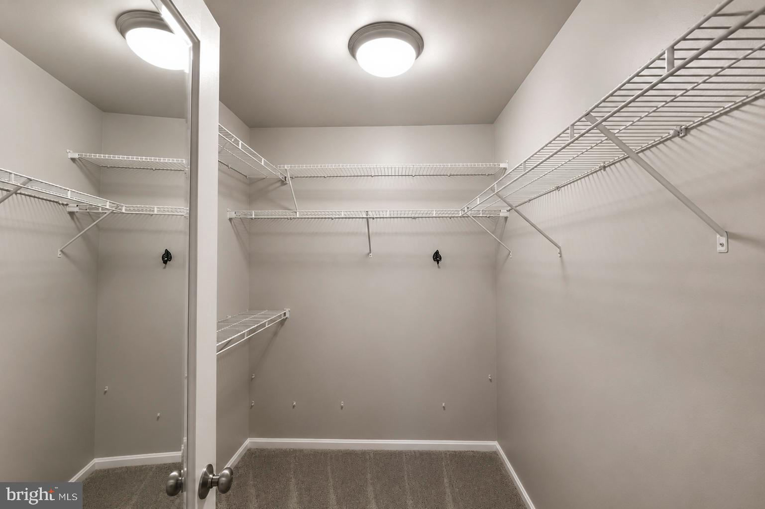 RESERVOIR RIDGE - Residential