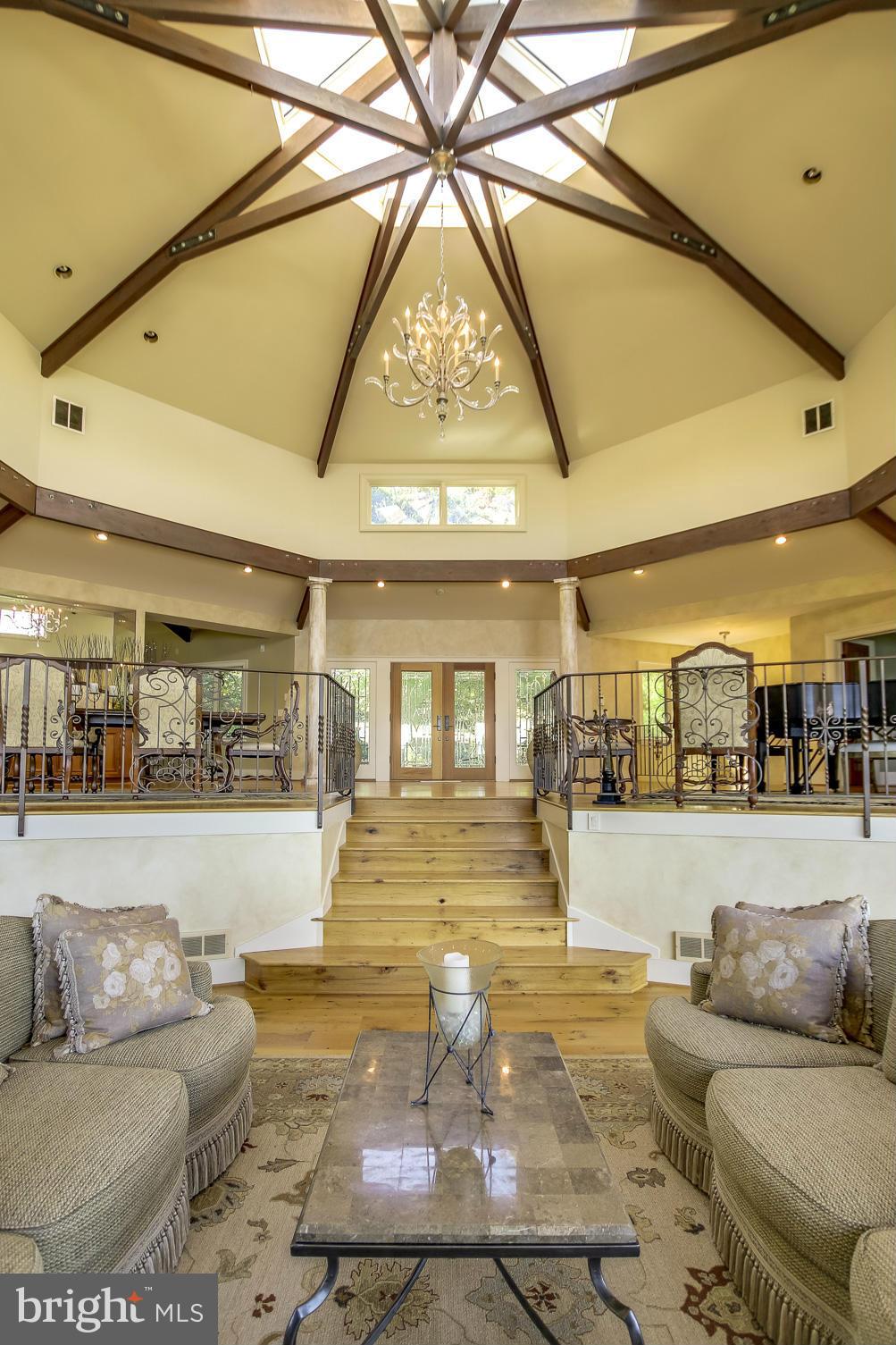 THE DOWNS - Residential