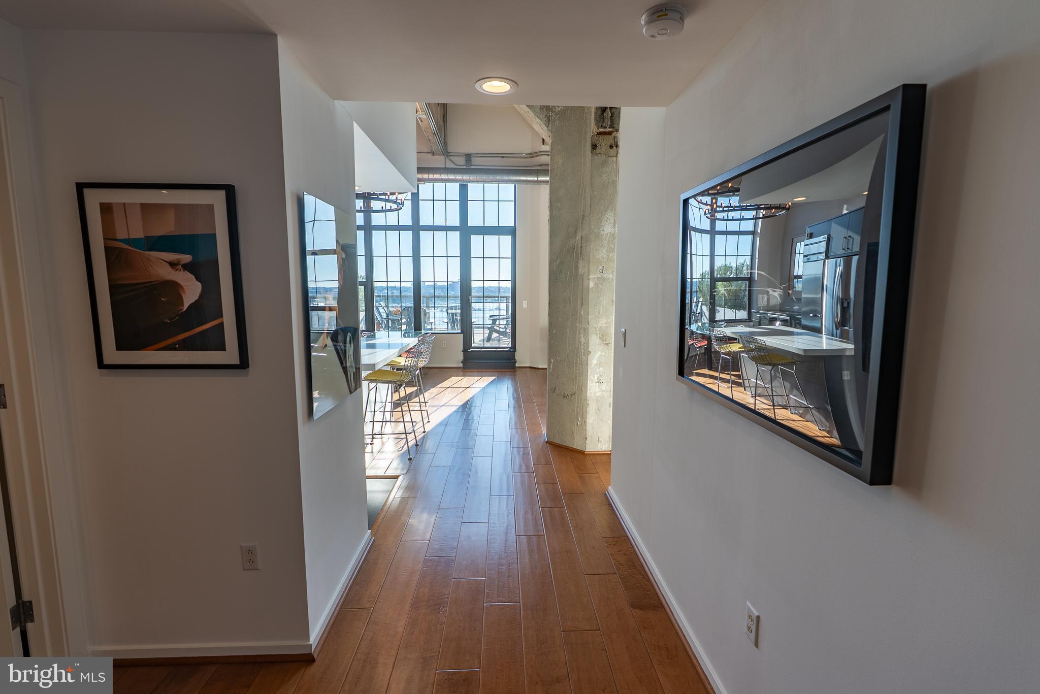 LOCUST POINT - Residential