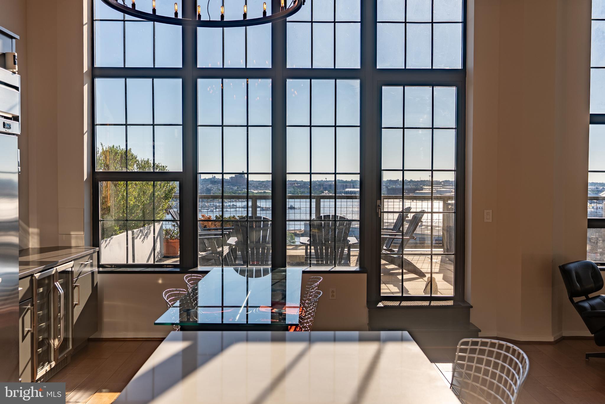 LOCUST POINT - Residential