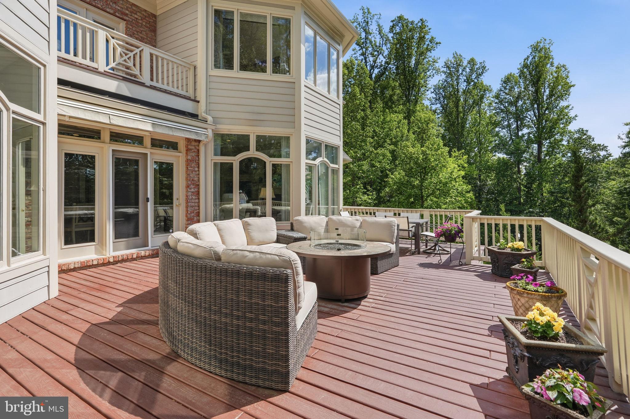 THE RESERVE - Residential