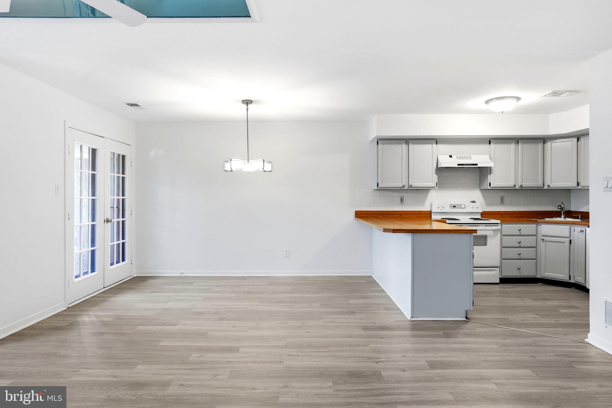 THE CROSSINGS AT EXT - Residential