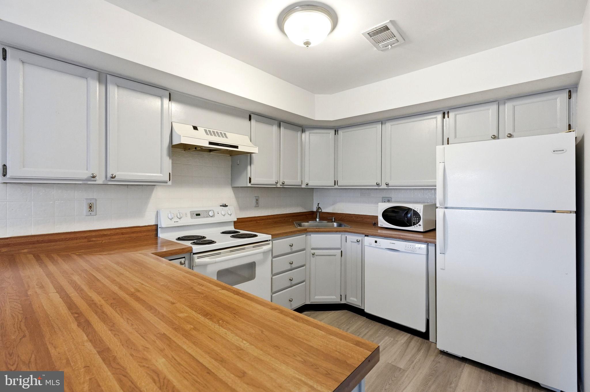 THE CROSSINGS AT EXT - Residential
