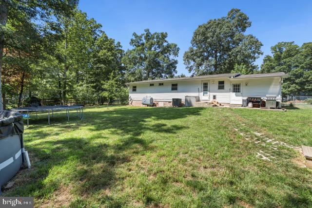 BAREFOOT ACRES - Residential
