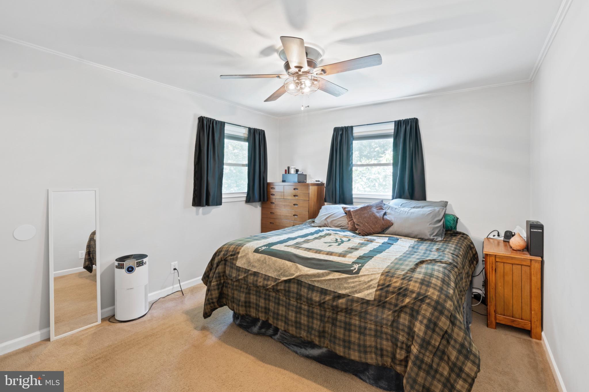 BAREFOOT ACRES - Residential