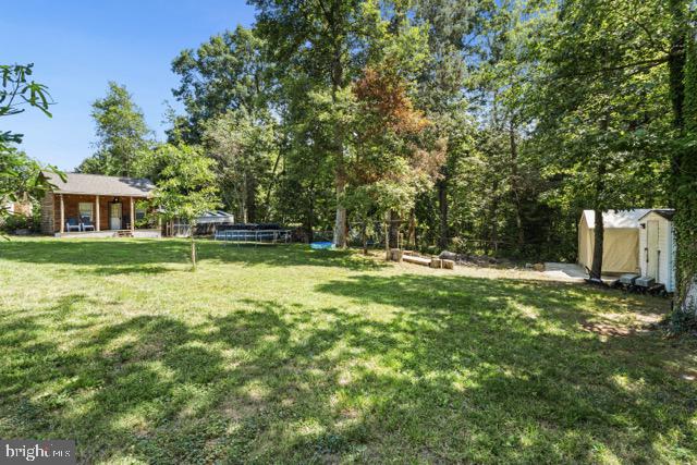 BAREFOOT ACRES - Residential