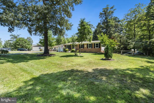 BAREFOOT ACRES - Residential