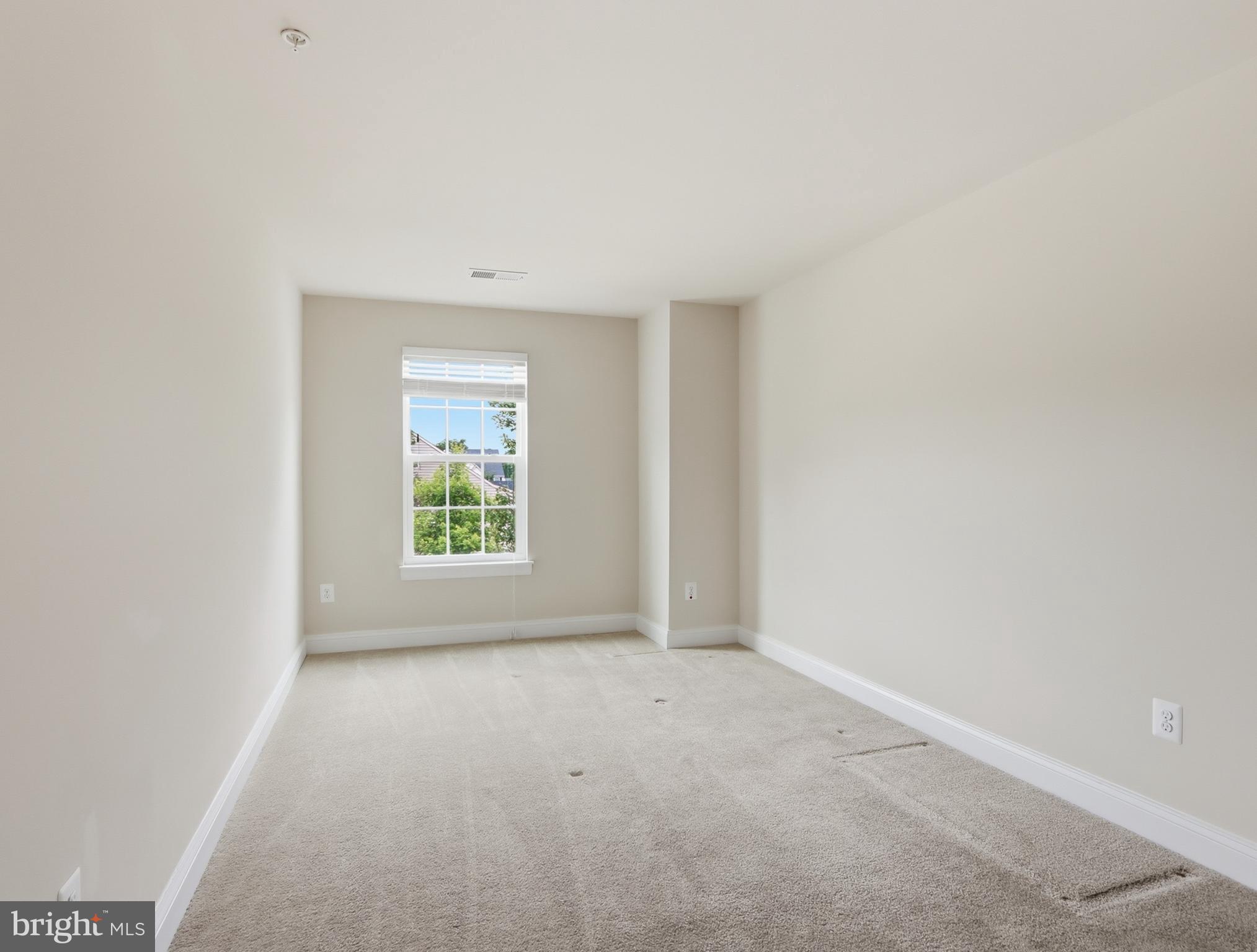 WAVERLY WOODS WEST - Residential