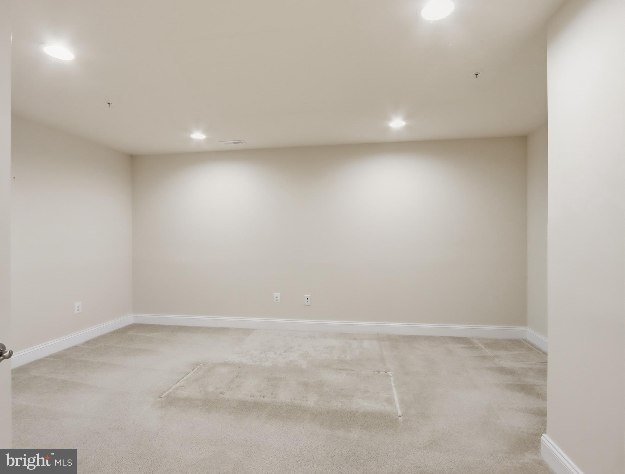WAVERLY WOODS WEST - Residential