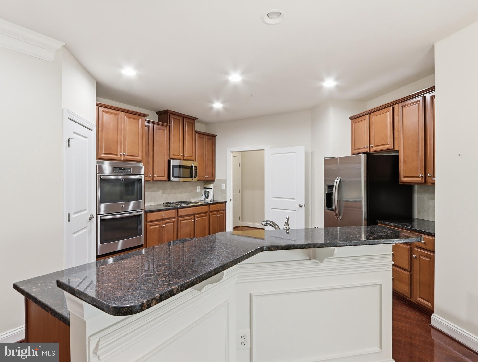 WAVERLY WOODS WEST - Residential
