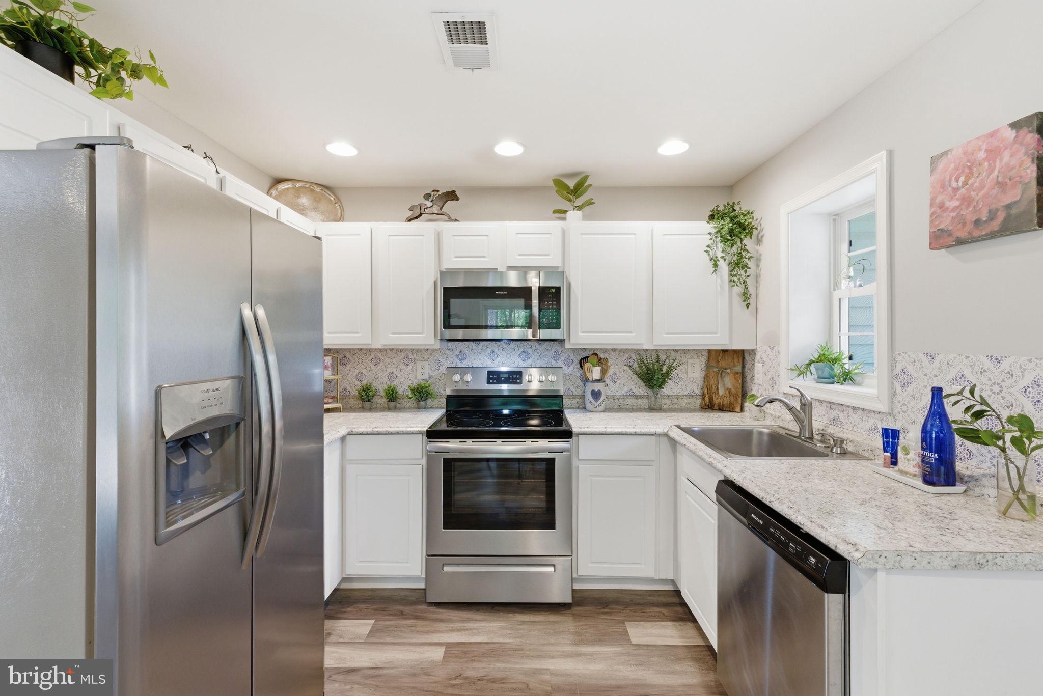 SHENANDOAH RETREAT - Residential