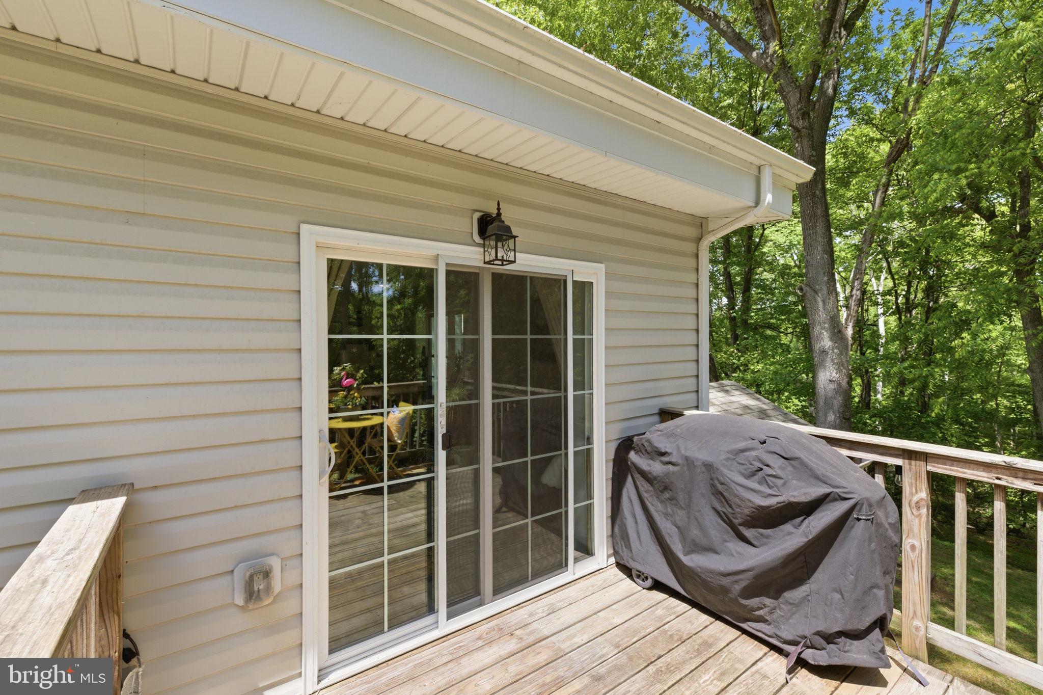 SHENANDOAH RETREAT - Residential