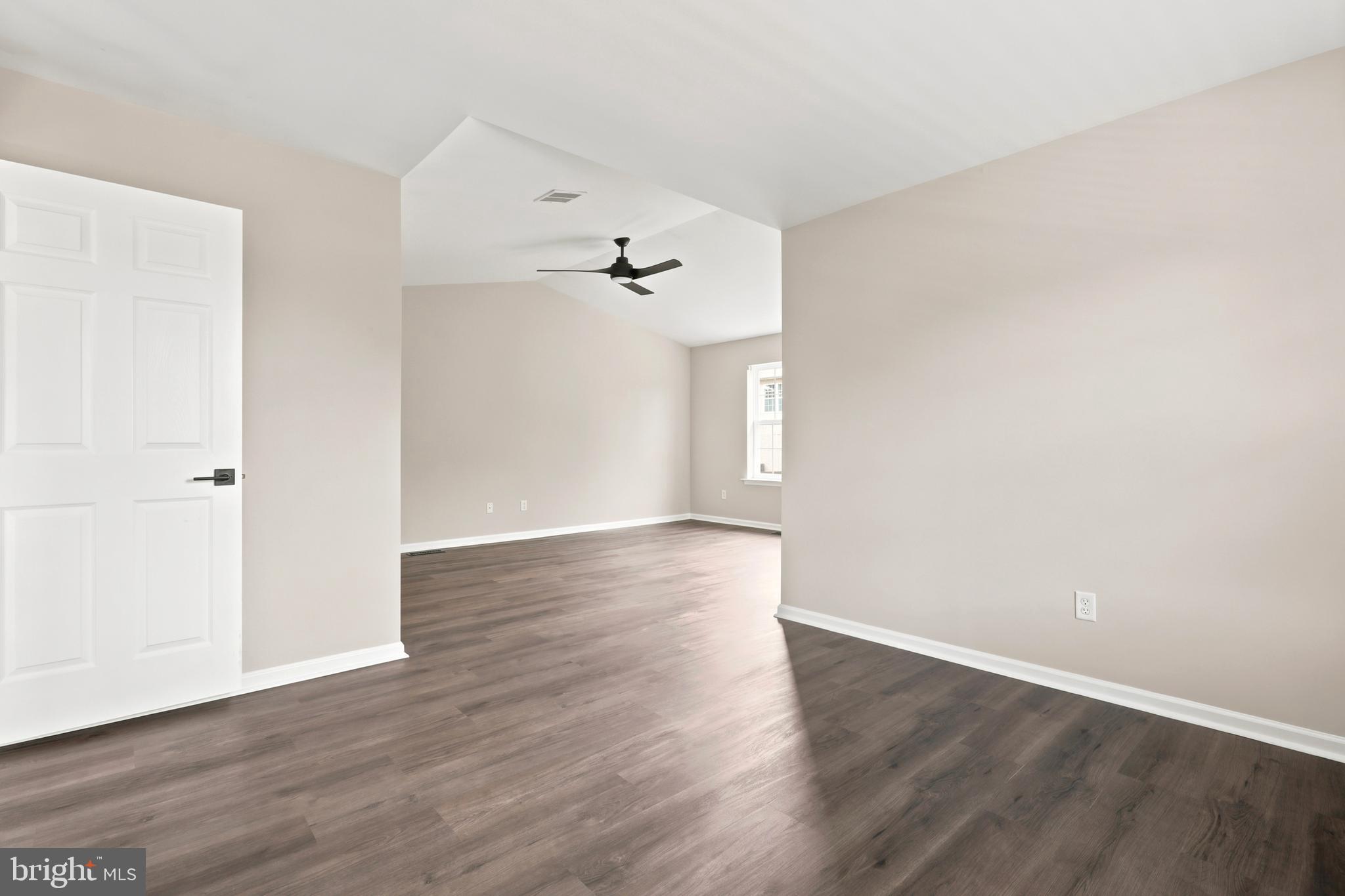MONROE COURT - Residential