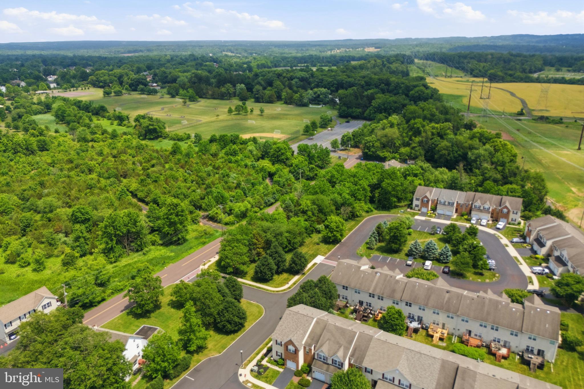 MONROE COURT - Residential