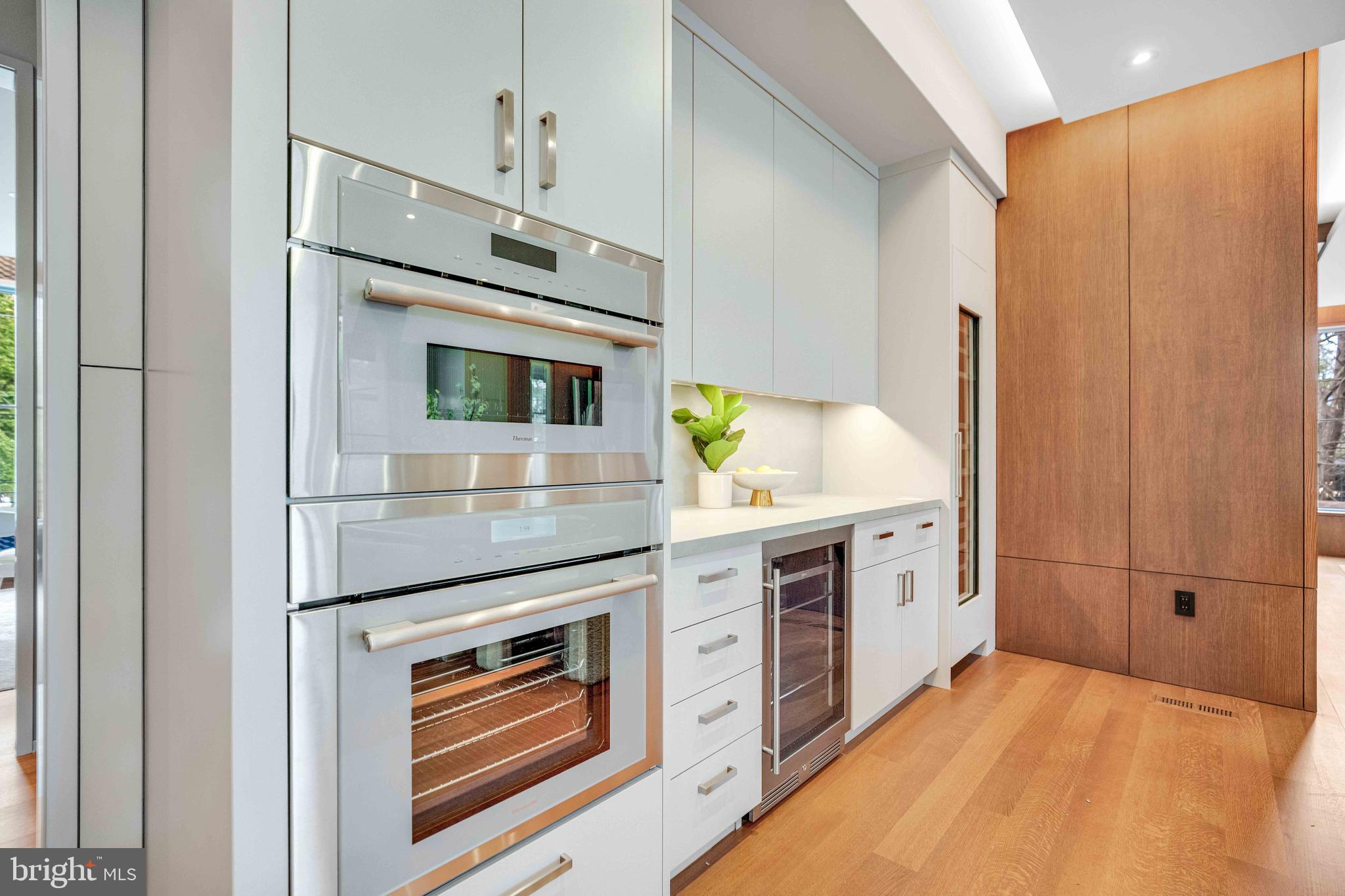 LONGWOOD - Residential