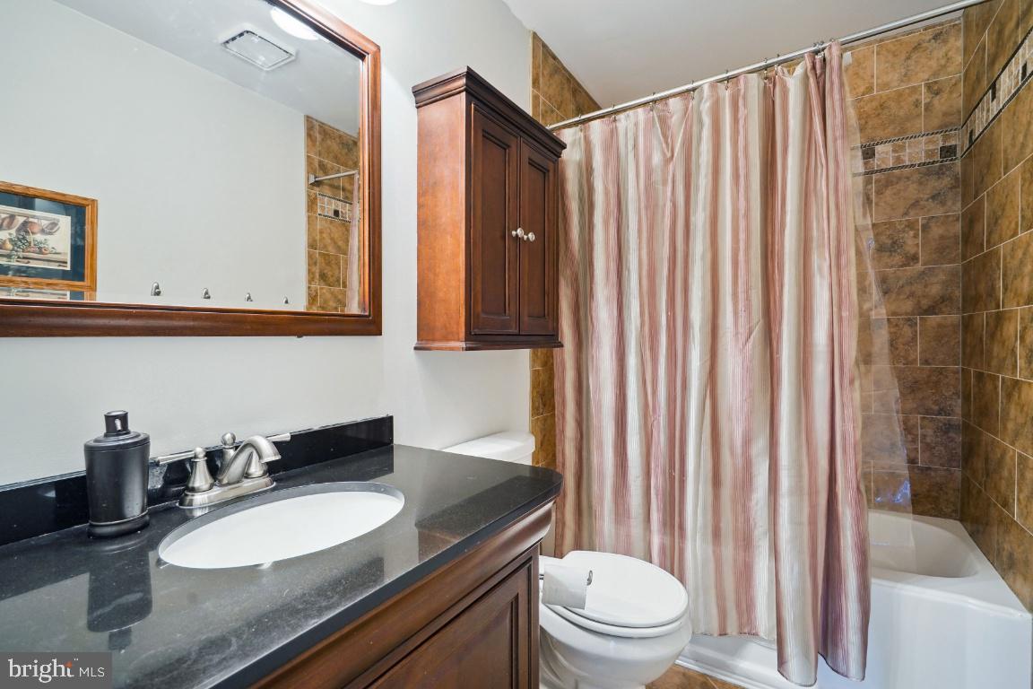GRANDSTAFF WOODS - Residential