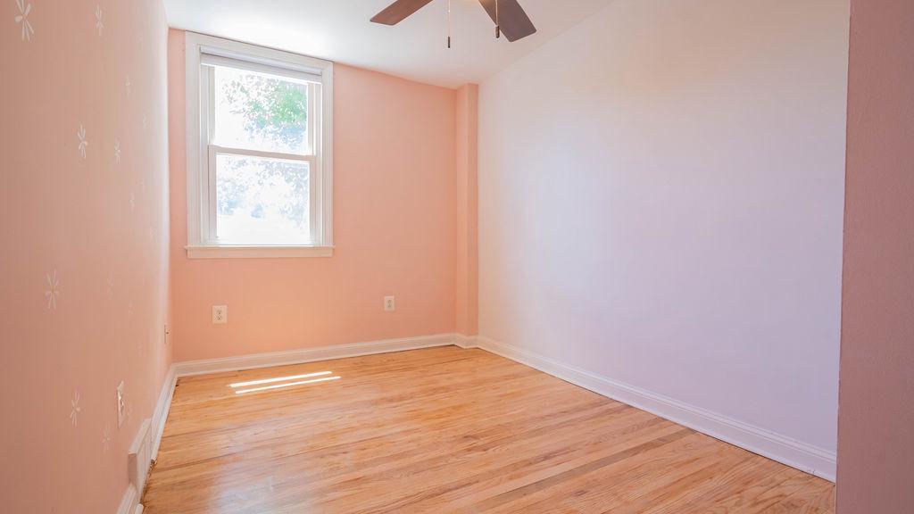 LANSDALE - Residential