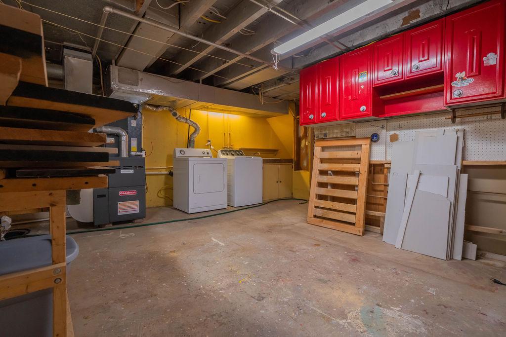 LANSDALE - Residential