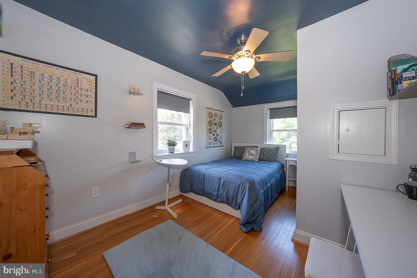WOODMERE PARK - Residential