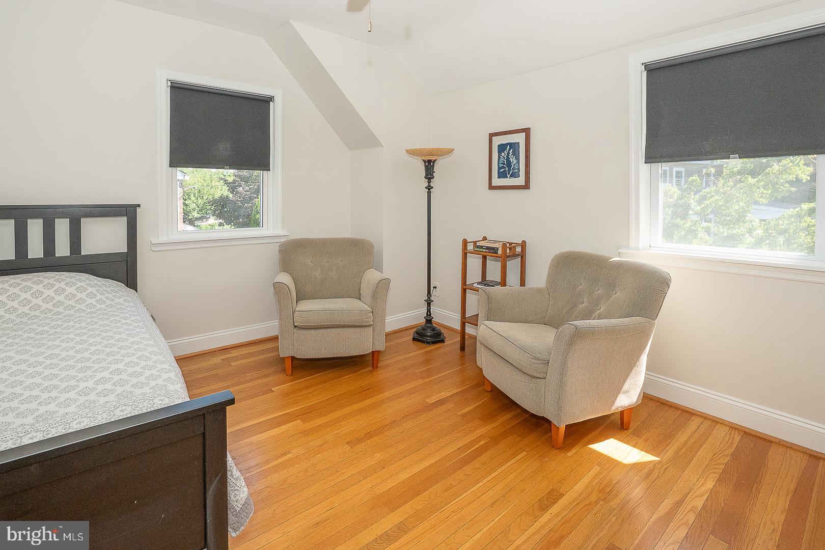 WOODMERE PARK - Residential