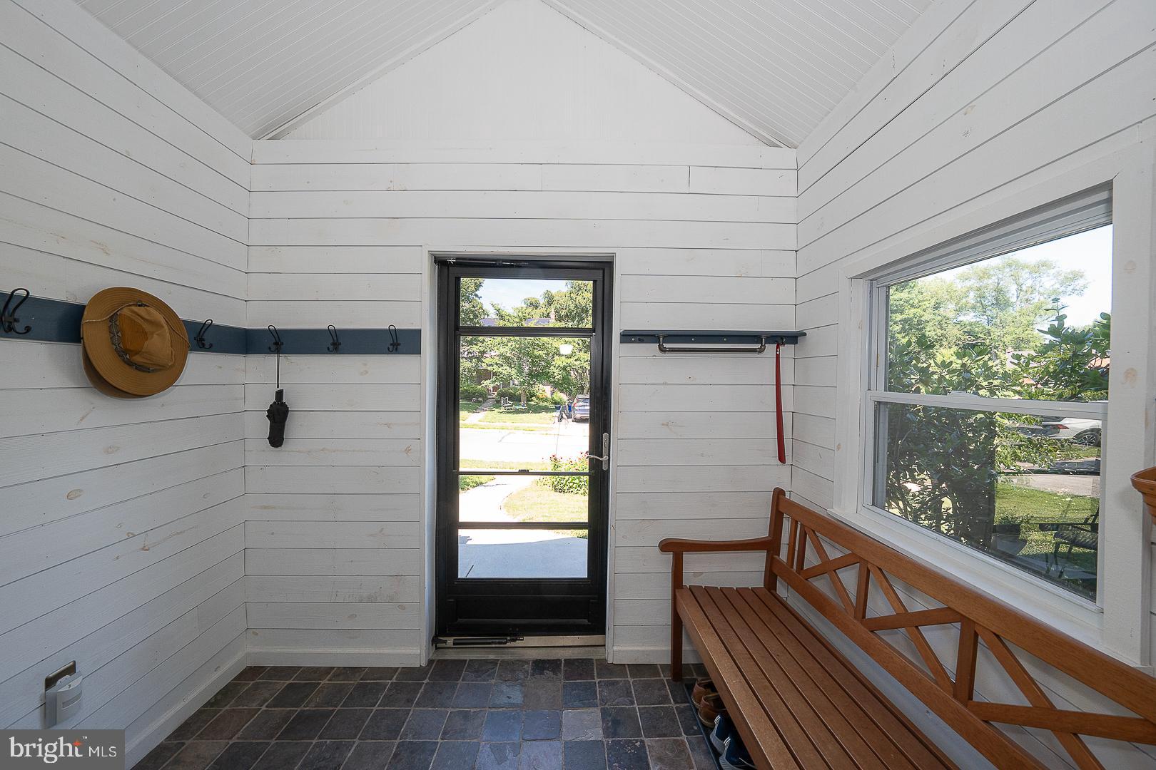 WOODMERE PARK - Residential