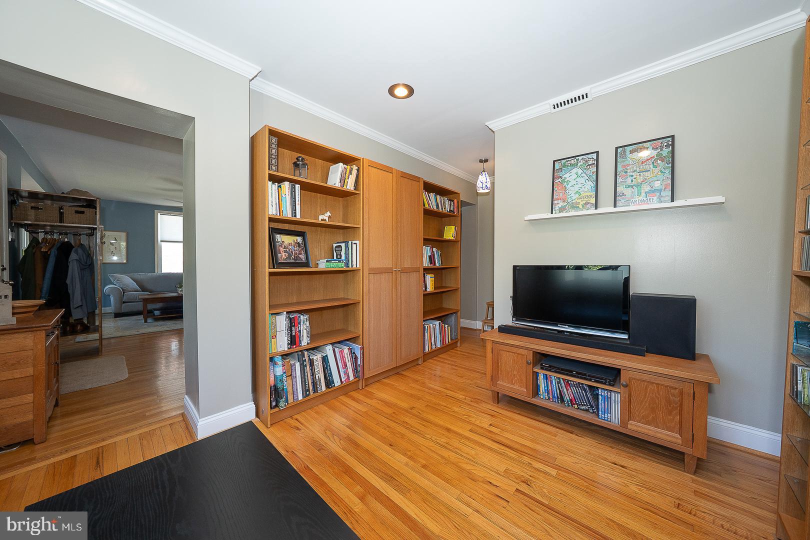 WOODMERE PARK - Residential