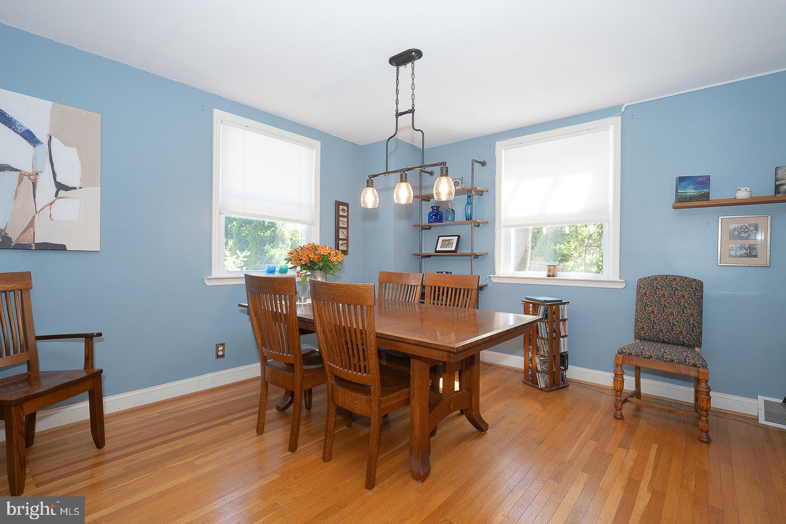 WOODMERE PARK - Residential