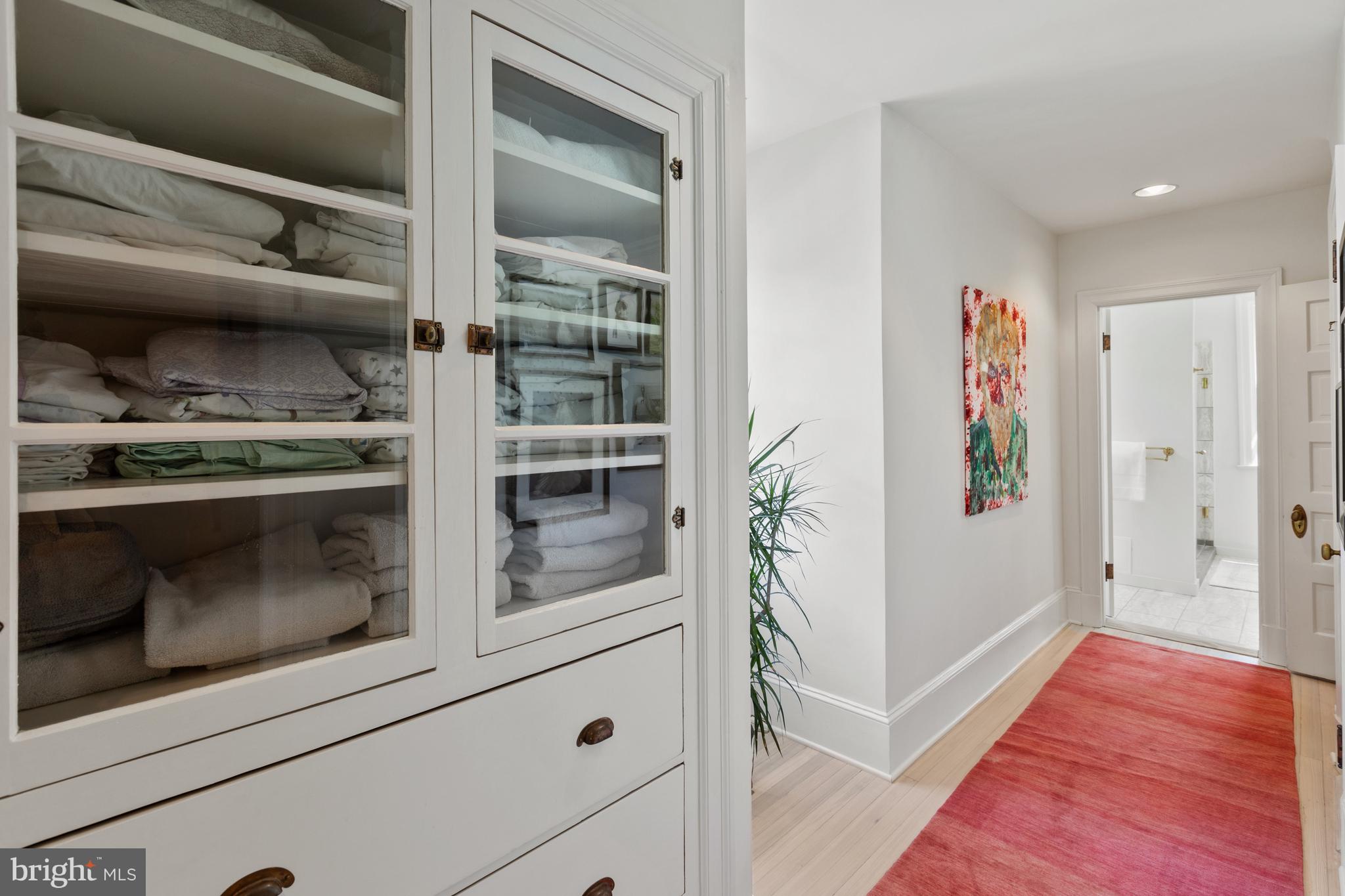 CLEVELAND PARK - Residential