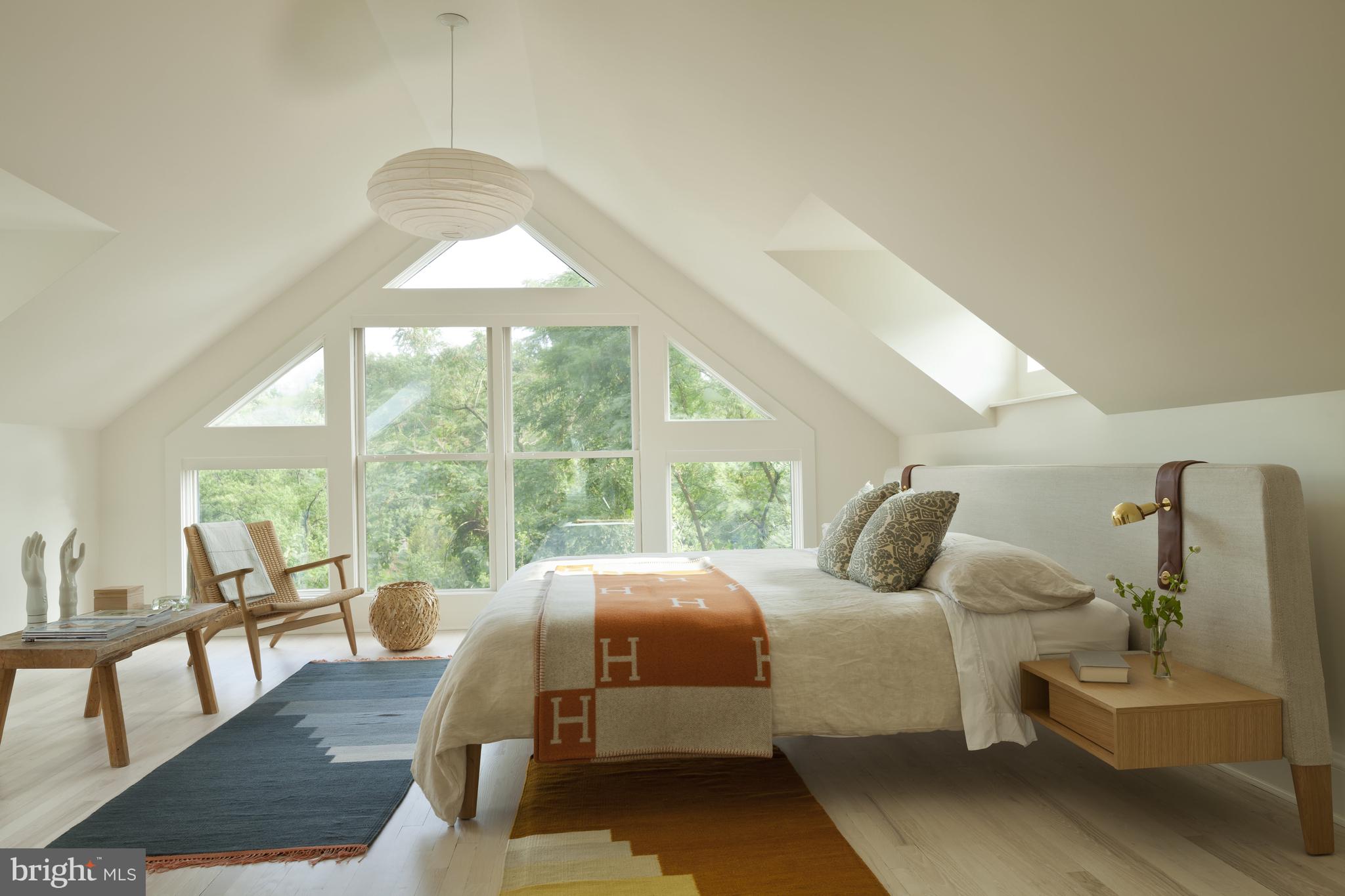 CLEVELAND PARK - Residential