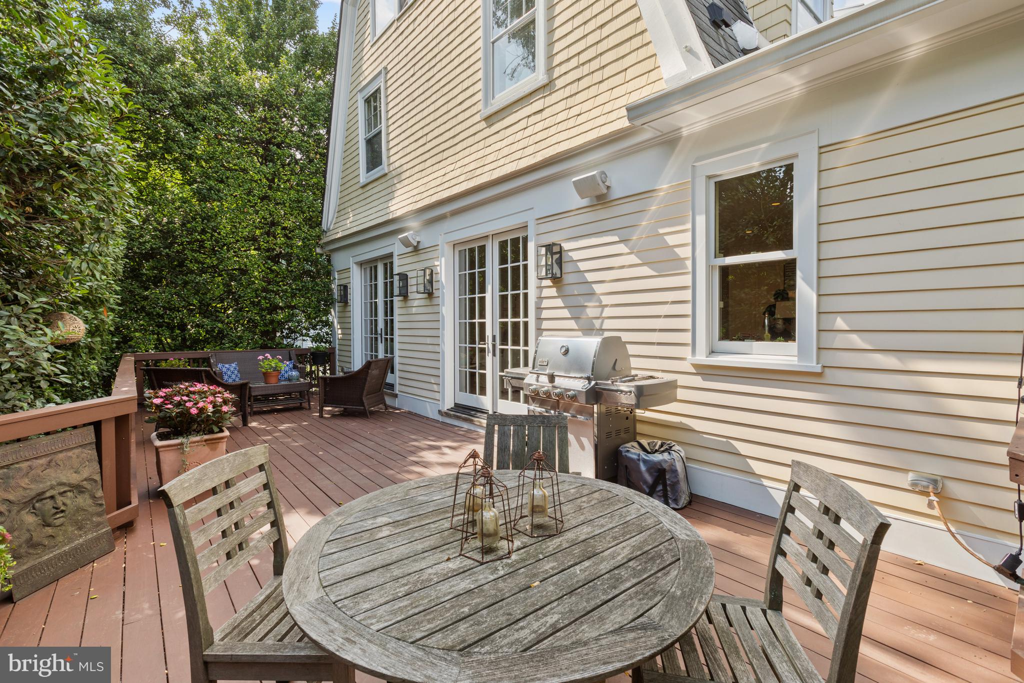 CLEVELAND PARK - Residential
